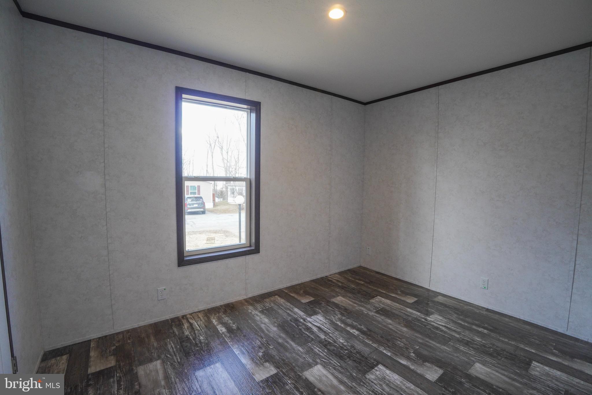 STONEY HILL MHP - Residential