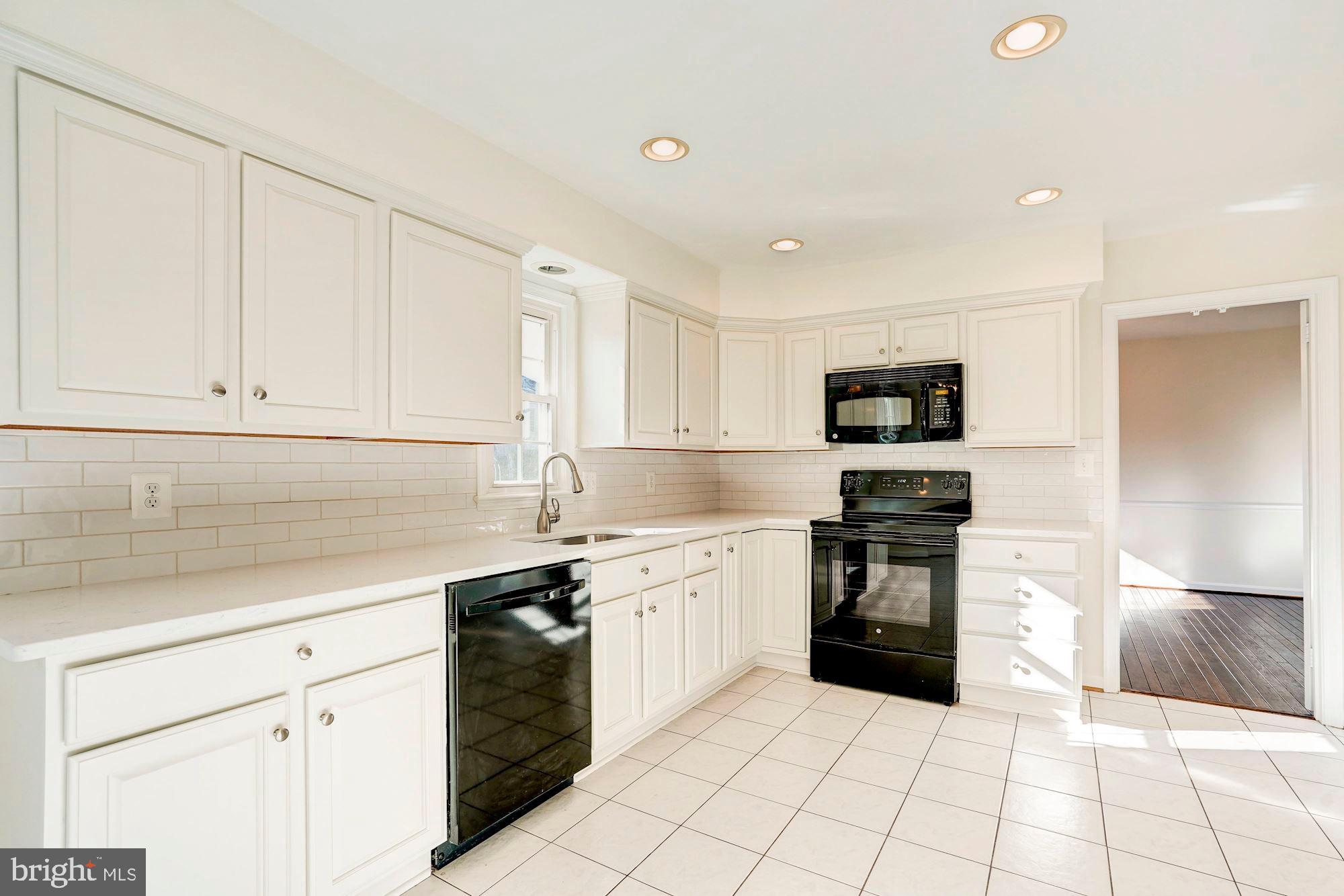 MC LEAN HUNT - Residential