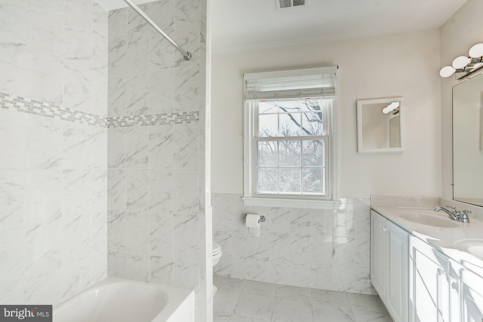 MC LEAN HUNT - Residential