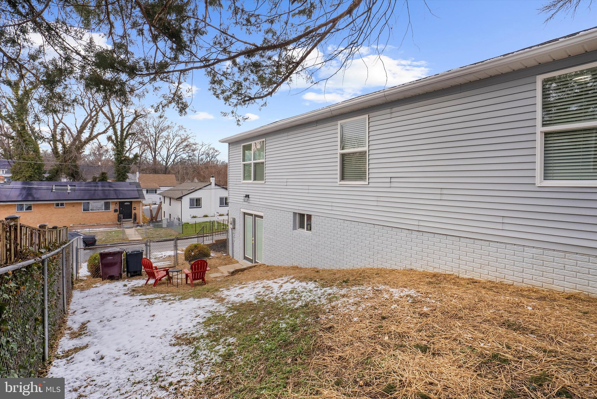 CAPITOL HEIGHTS - Residential