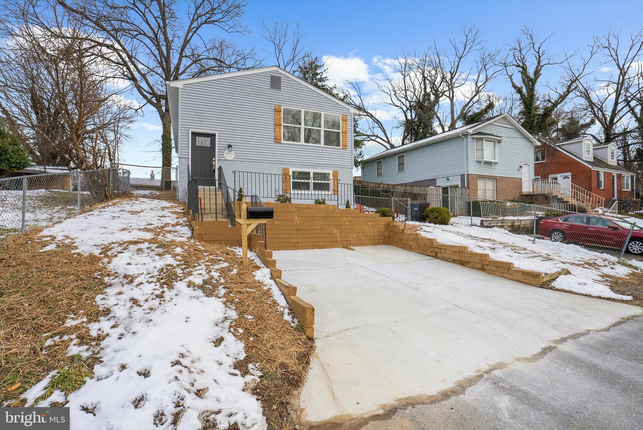 CAPITOL HEIGHTS - Residential