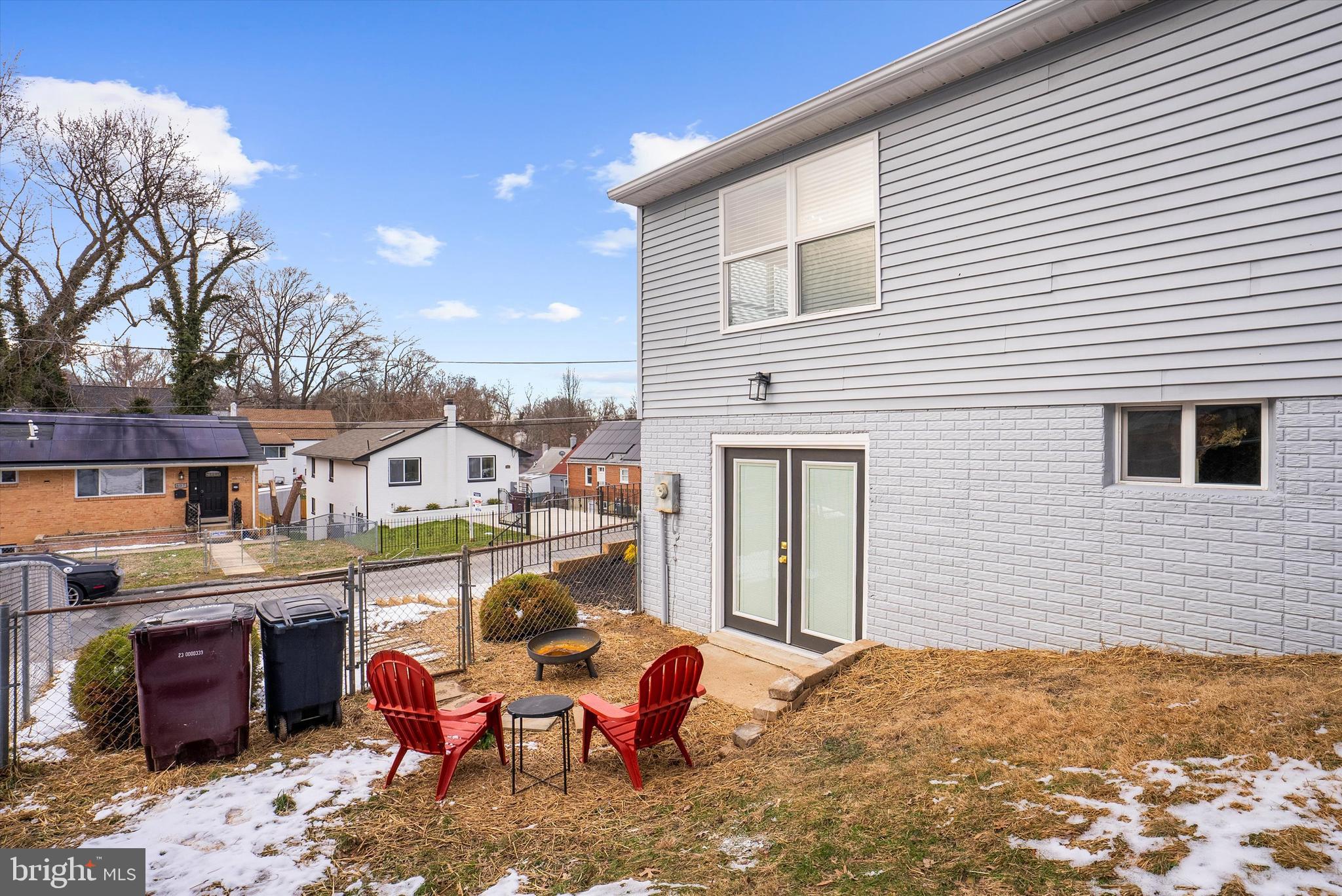 CAPITOL HEIGHTS - Residential