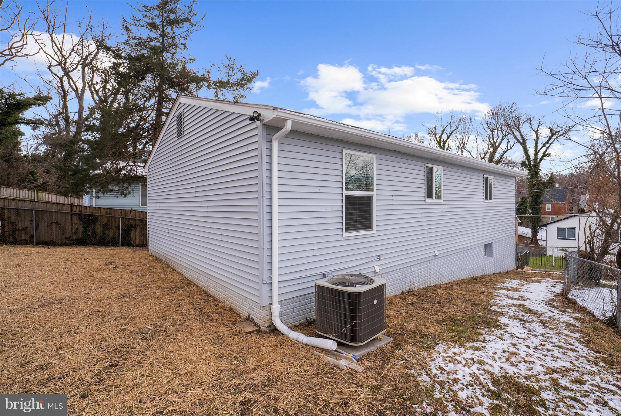 CAPITOL HEIGHTS - Residential