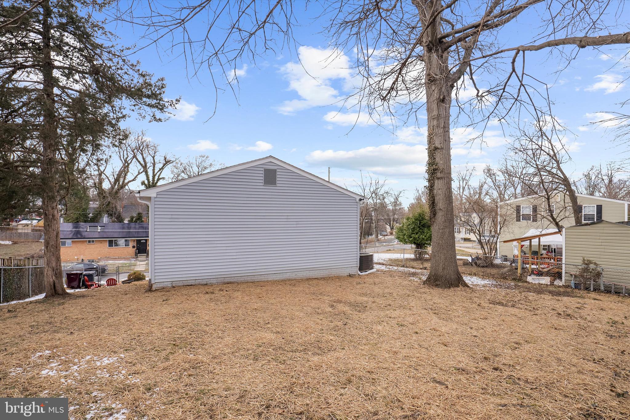 CAPITOL HEIGHTS - Residential