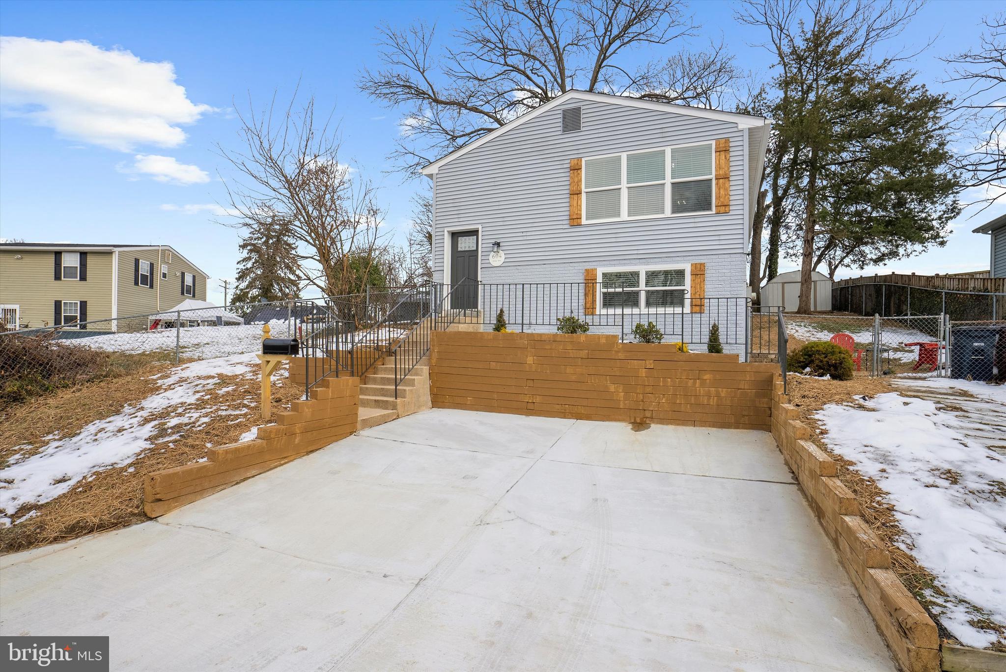 CAPITOL HEIGHTS - Residential