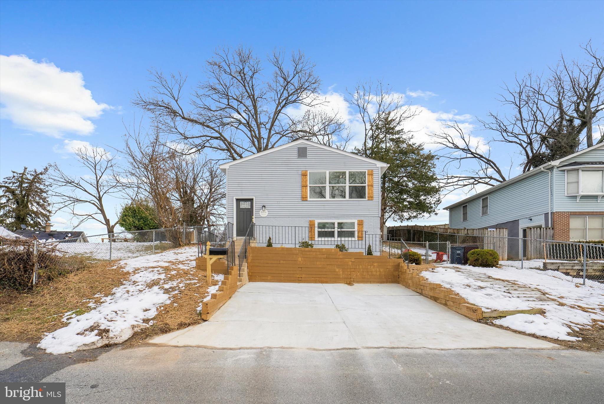 CAPITOL HEIGHTS - Residential