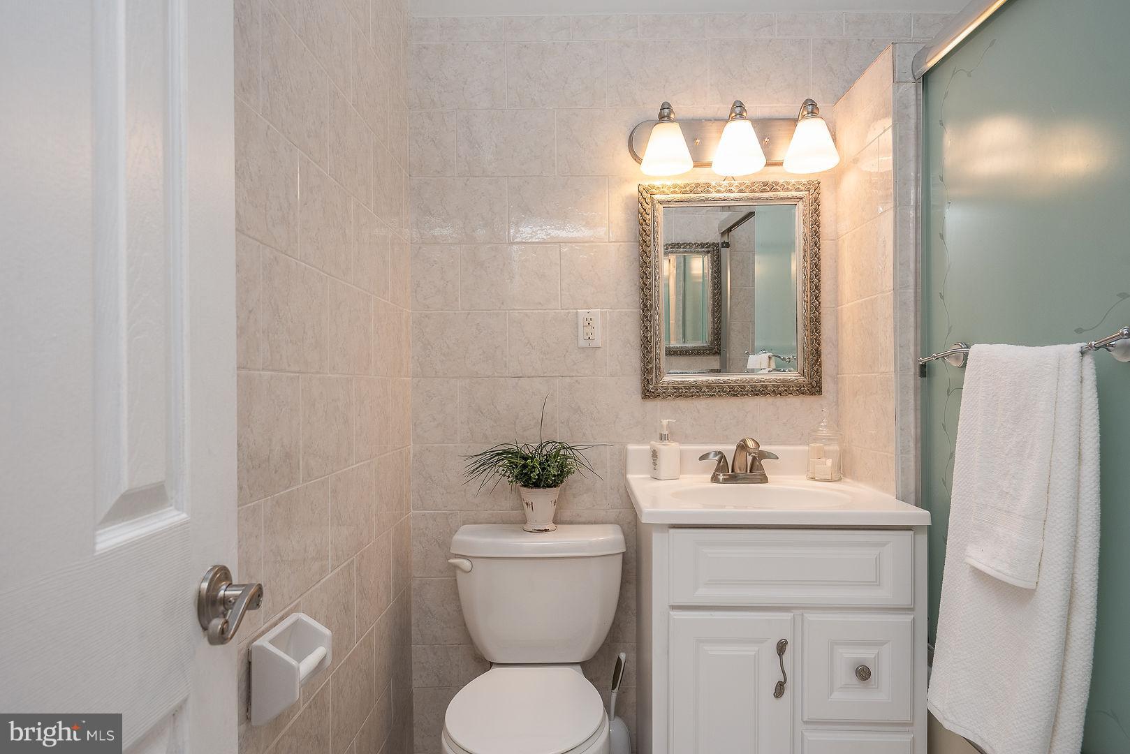 BROAD RUN FARMS - Residential