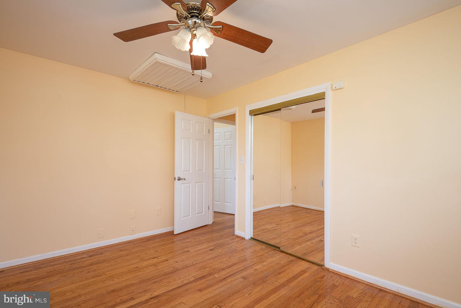 BROAD RUN FARMS - Residential