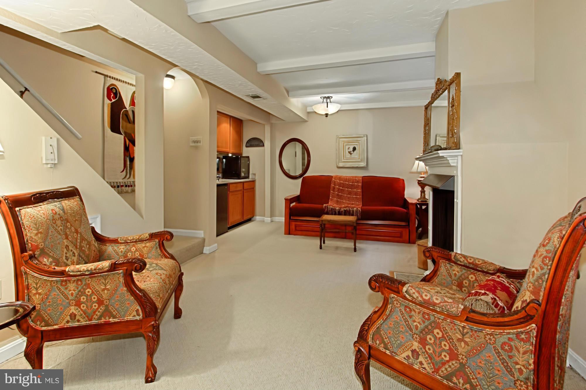 ROSEMONT - Residential