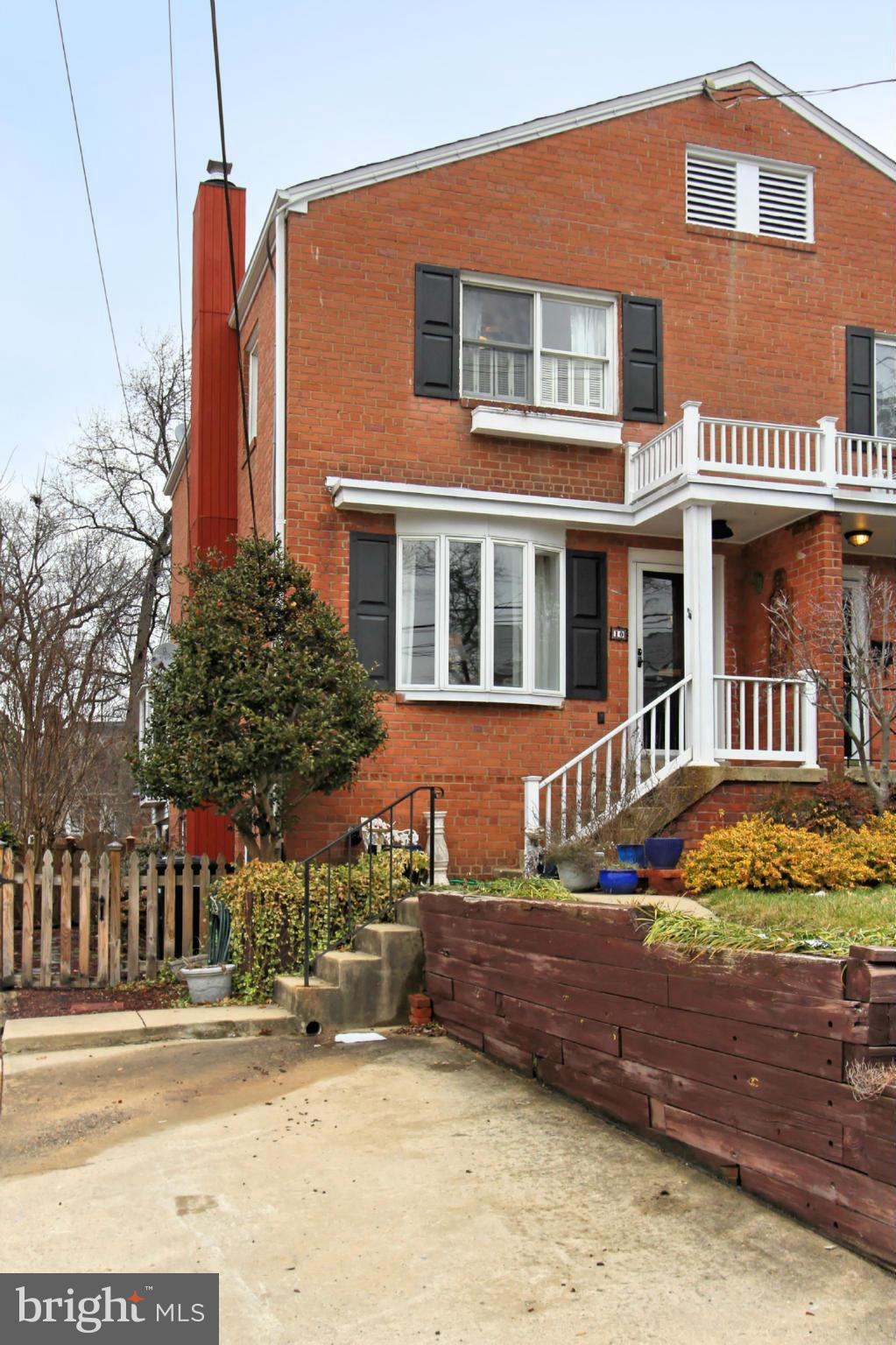 ROSEMONT - Residential