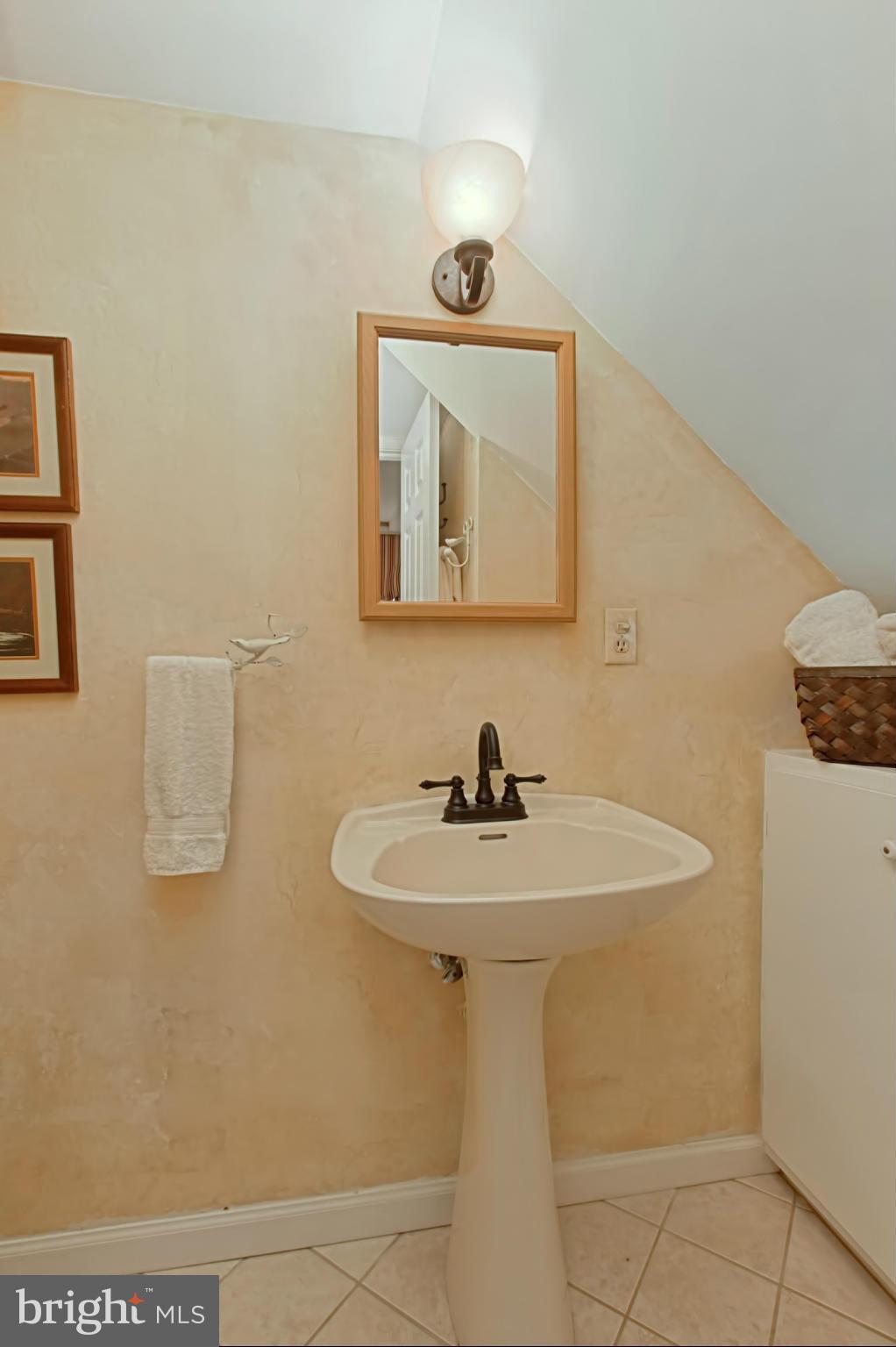 ROSEMONT - Residential