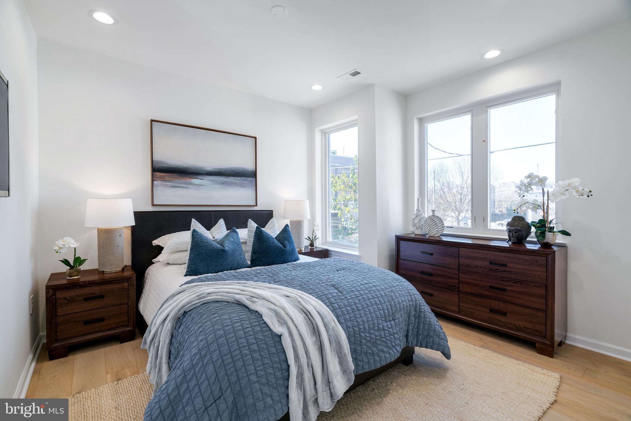 SOUTH KENSINGTON - Residential