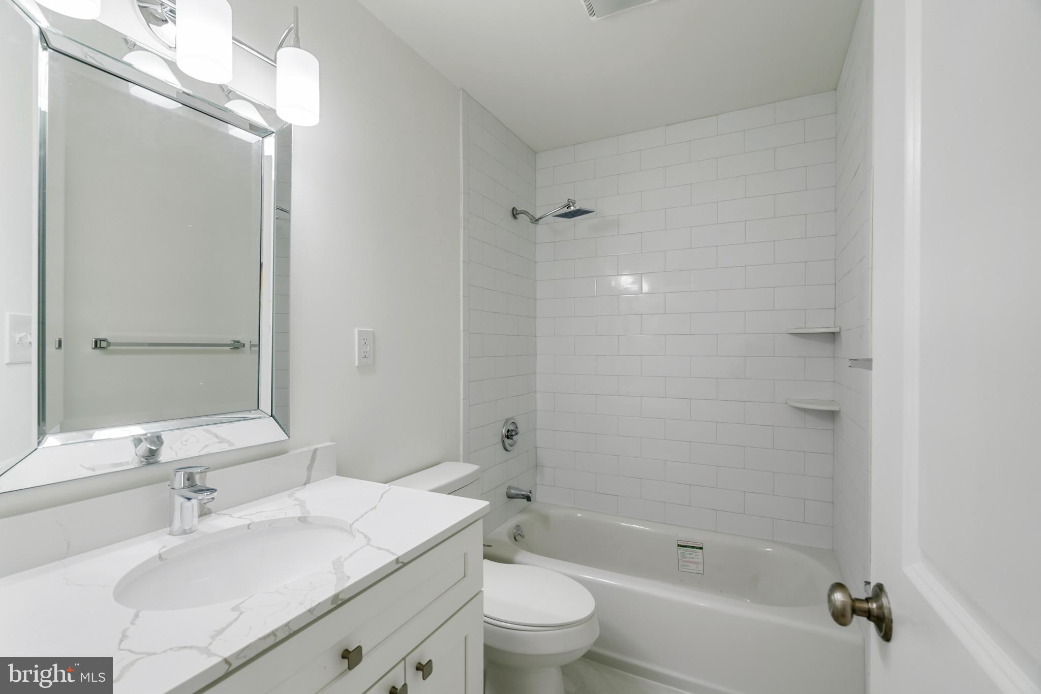 SOUTH KENSINGTON - Residential