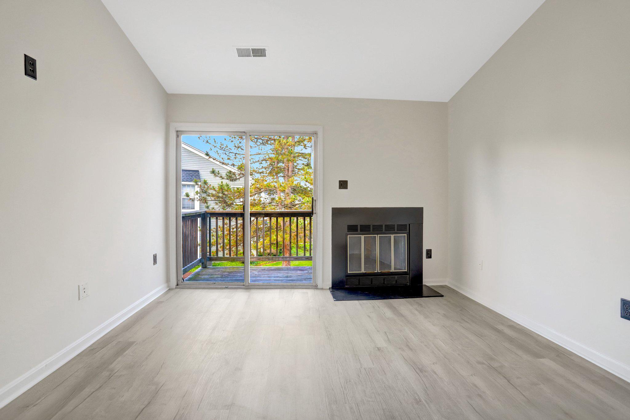 8627 BEEKMAN PLACE C 27C