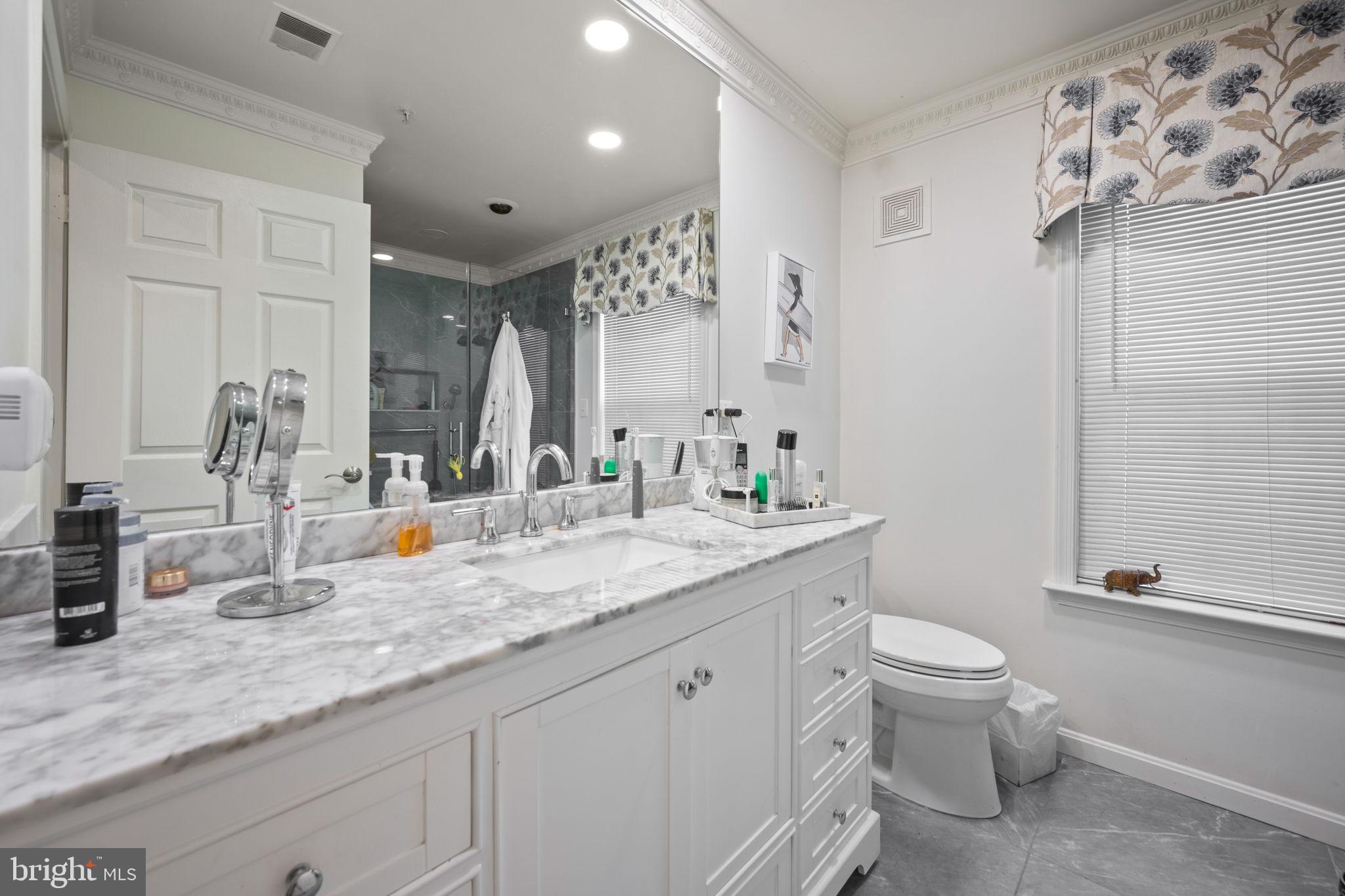 GREY ROCK FLATS - Residential