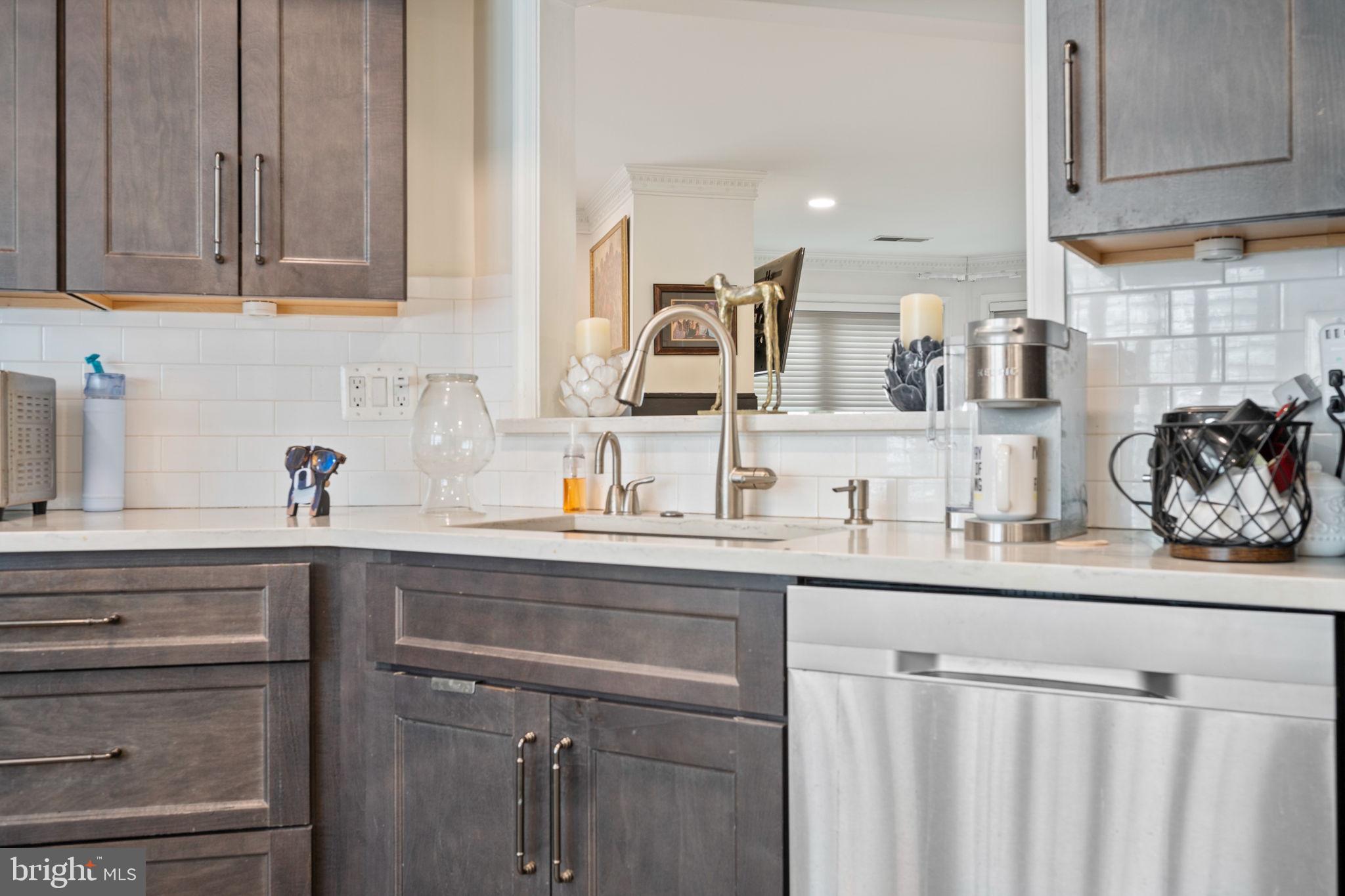 GREY ROCK FLATS - Residential