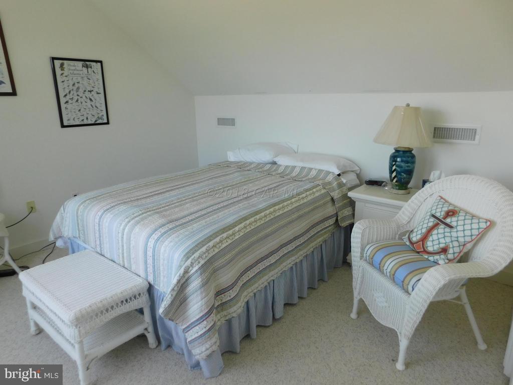 HAMMOCK POINTE - Residential