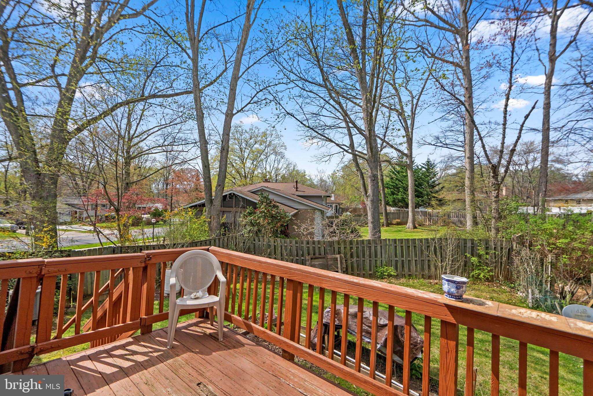 BEL PRE WOODS - Residential