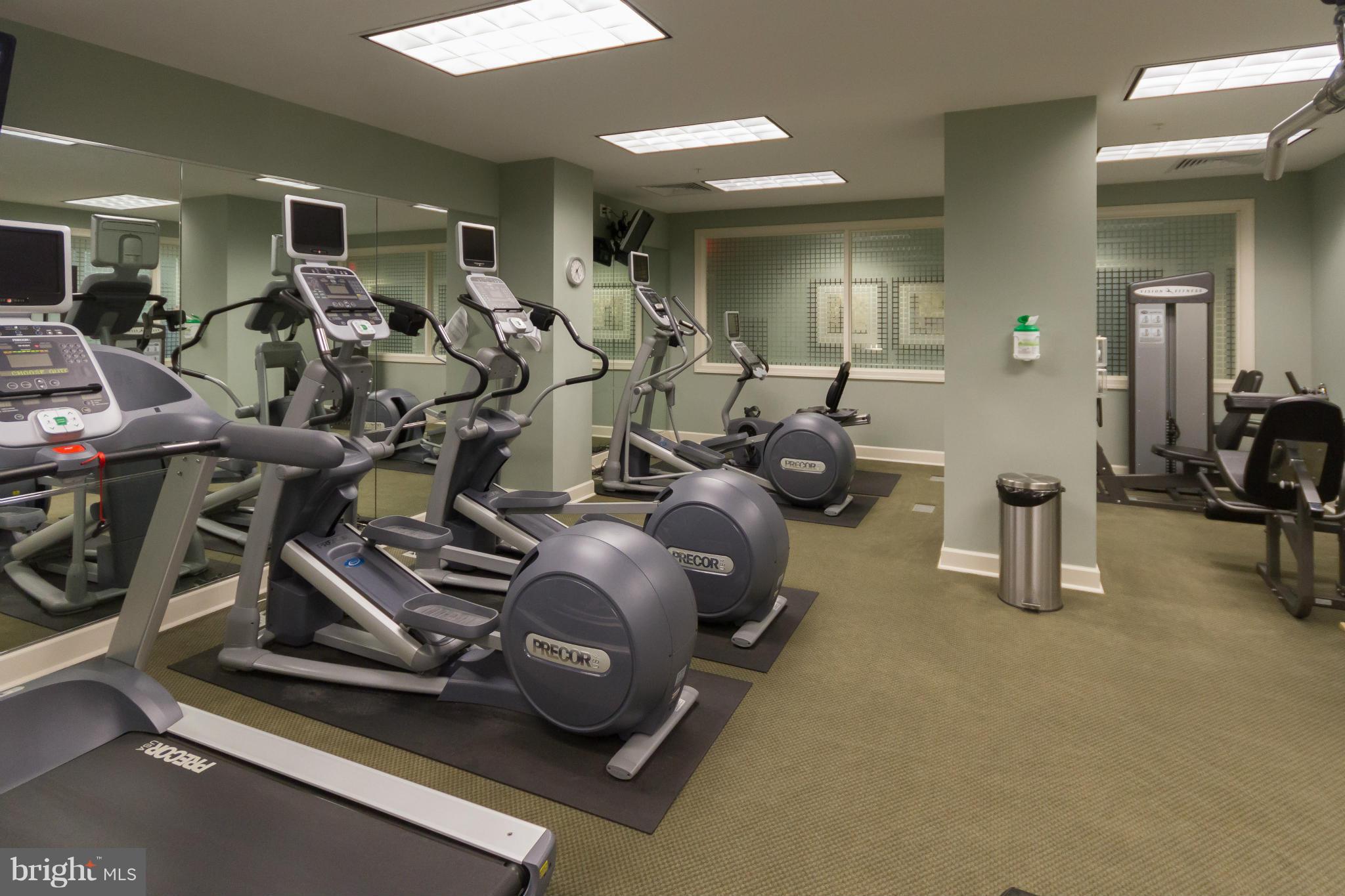 ANNAPOLIS TOWNE CENTRE - Residential Lease