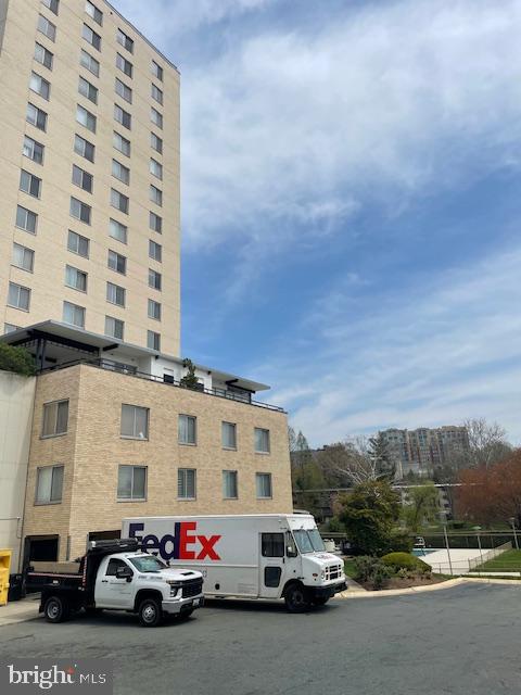 GROSVENOR PARK - Commercial Sale