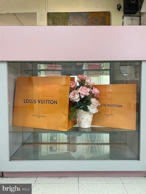 GROSVENOR PARK - Commercial Sale