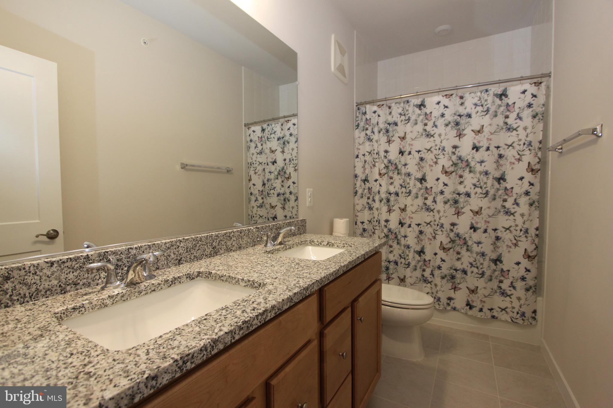 ASHBURN STATION - Residential Lease