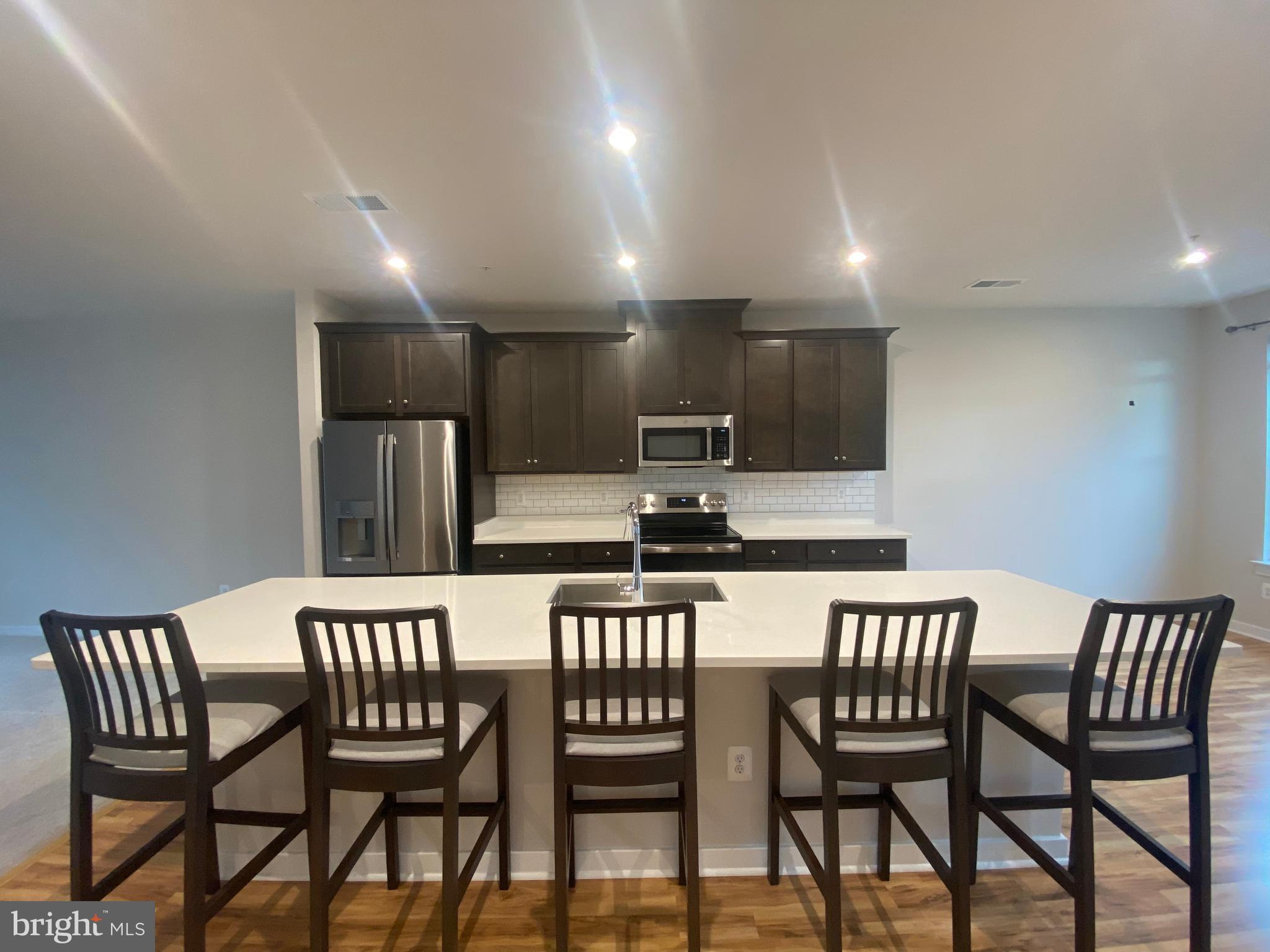 ASHBURN STATION - Residential Lease