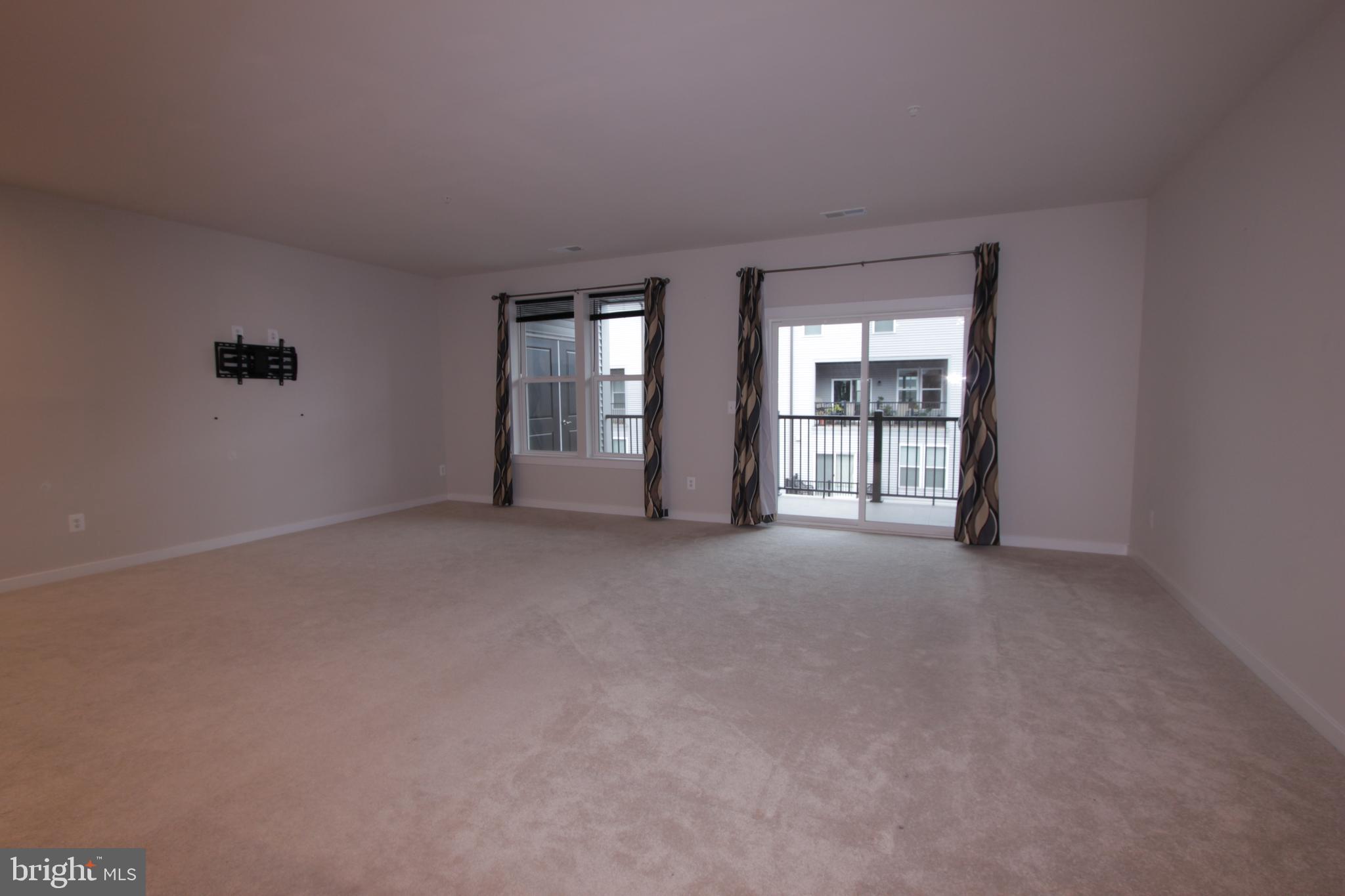 ASHBURN STATION - Residential Lease