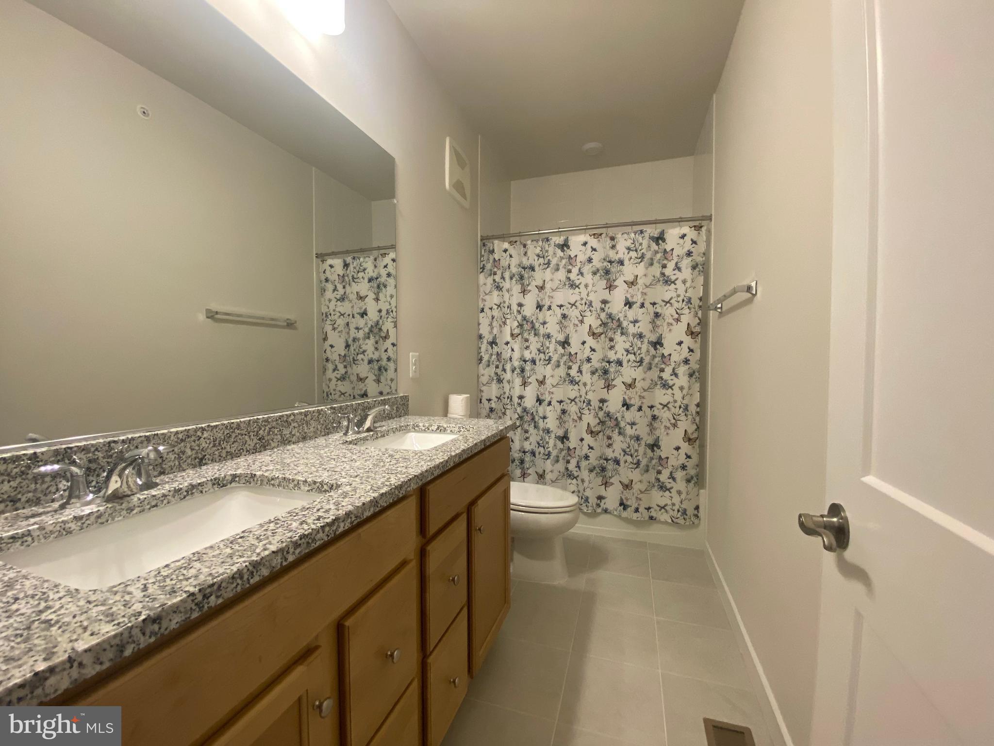 ASHBURN STATION - Residential Lease