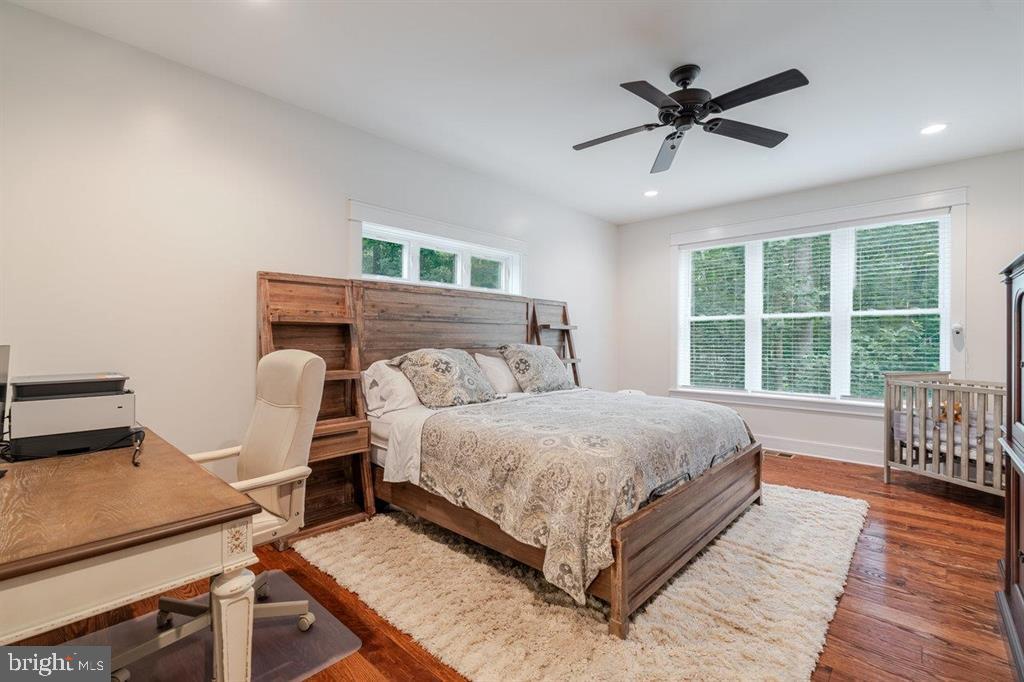 5633 NATASHA COURT