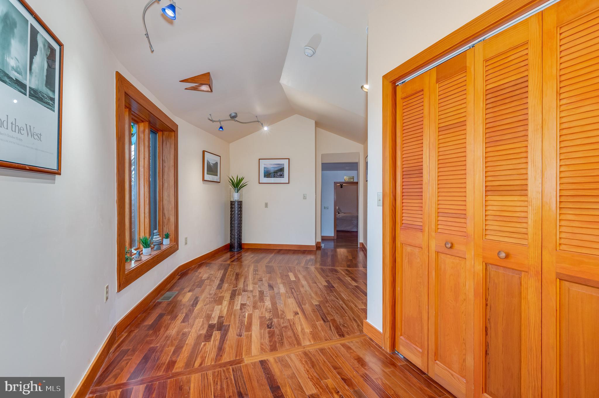 CRELLIN - Residential