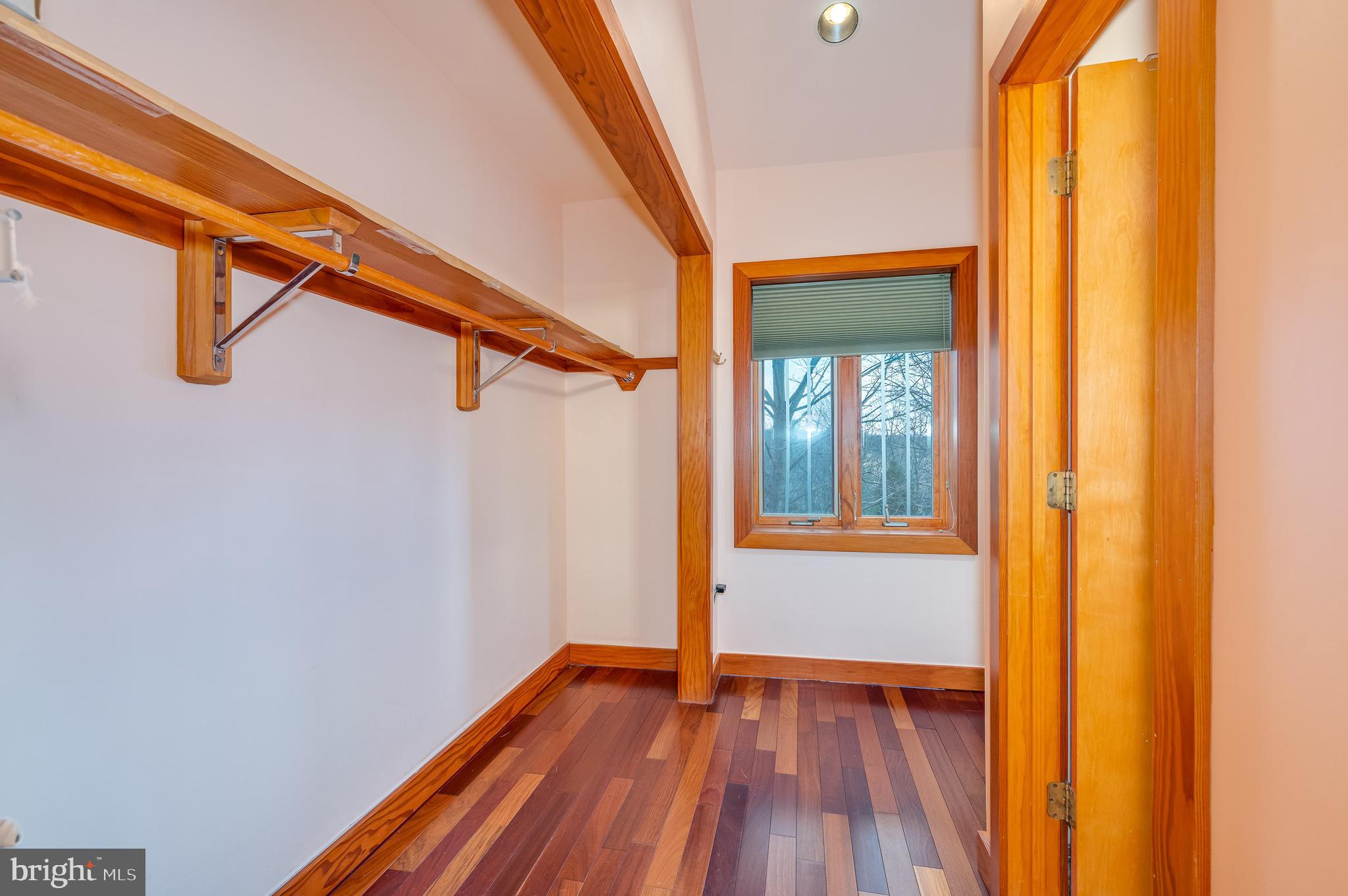 CRELLIN - Residential