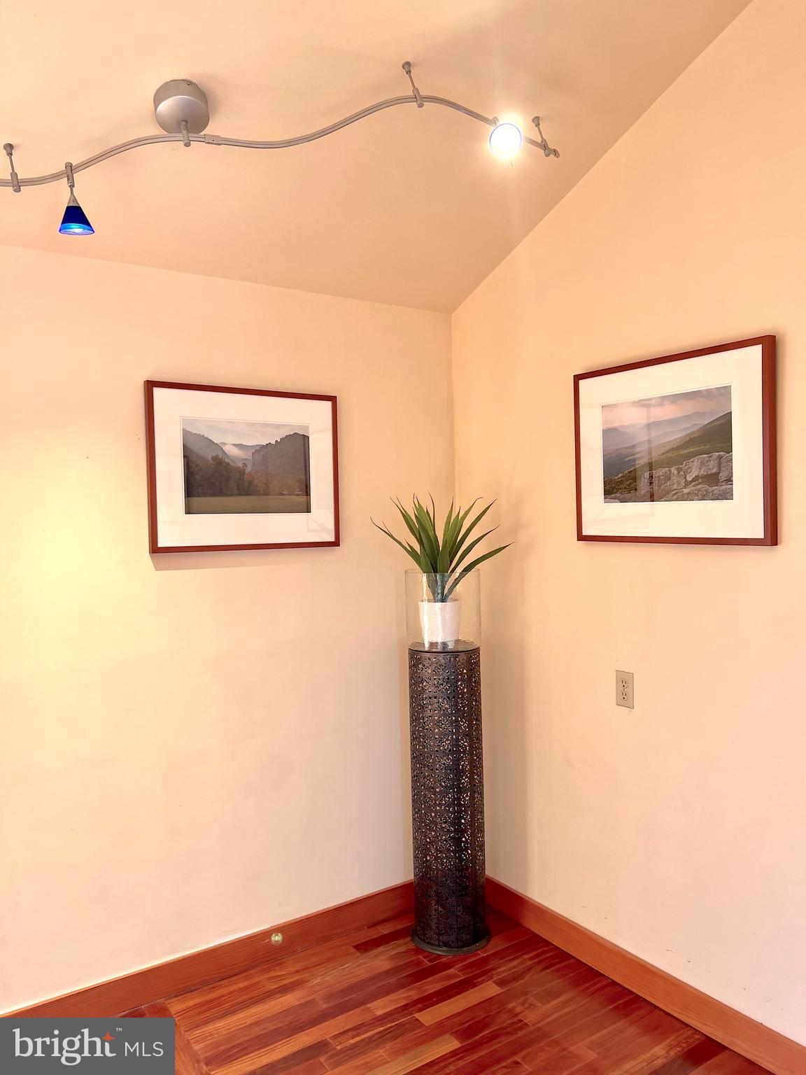 CRELLIN - Residential