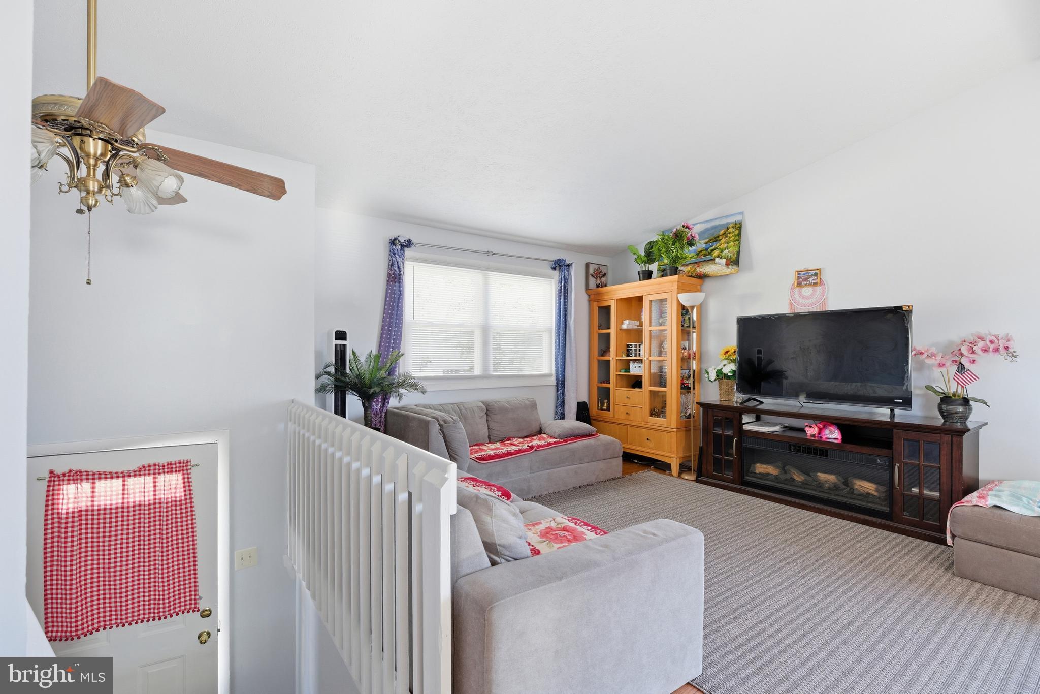 THE GLEN AT ARUNDEL FOREST - Residential