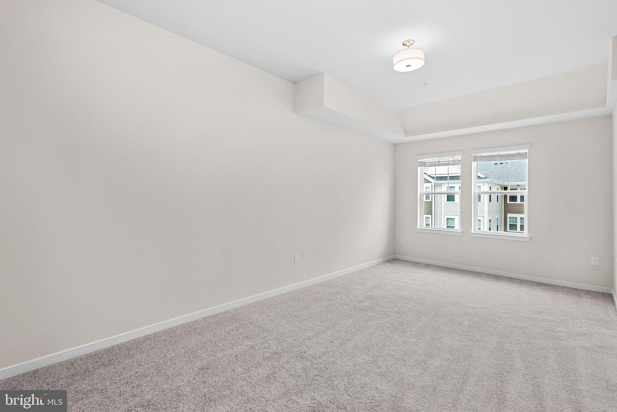 POTOMAC STATION MARKETPLACE - Residential