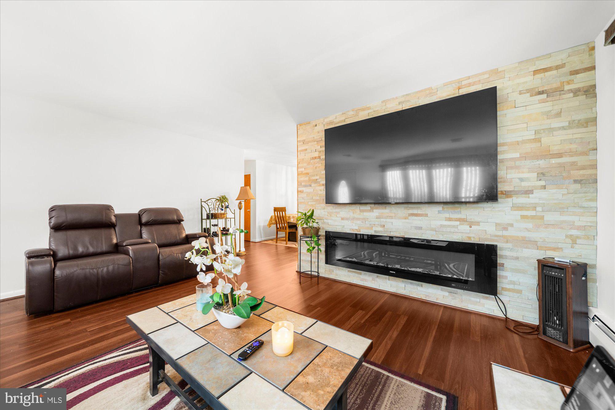 ABINGTON - Residential