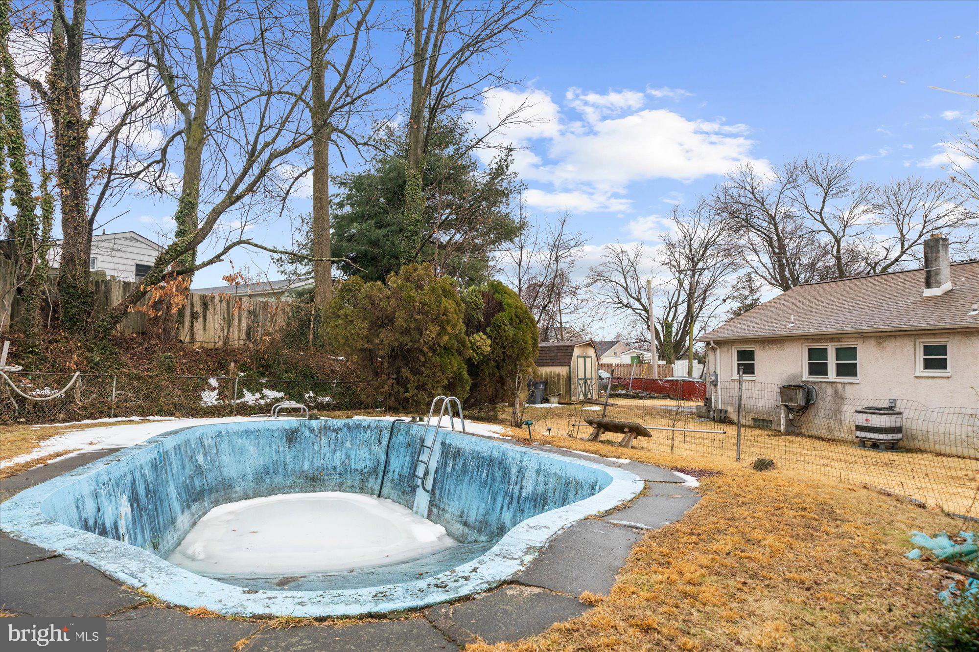 ABINGTON - Residential