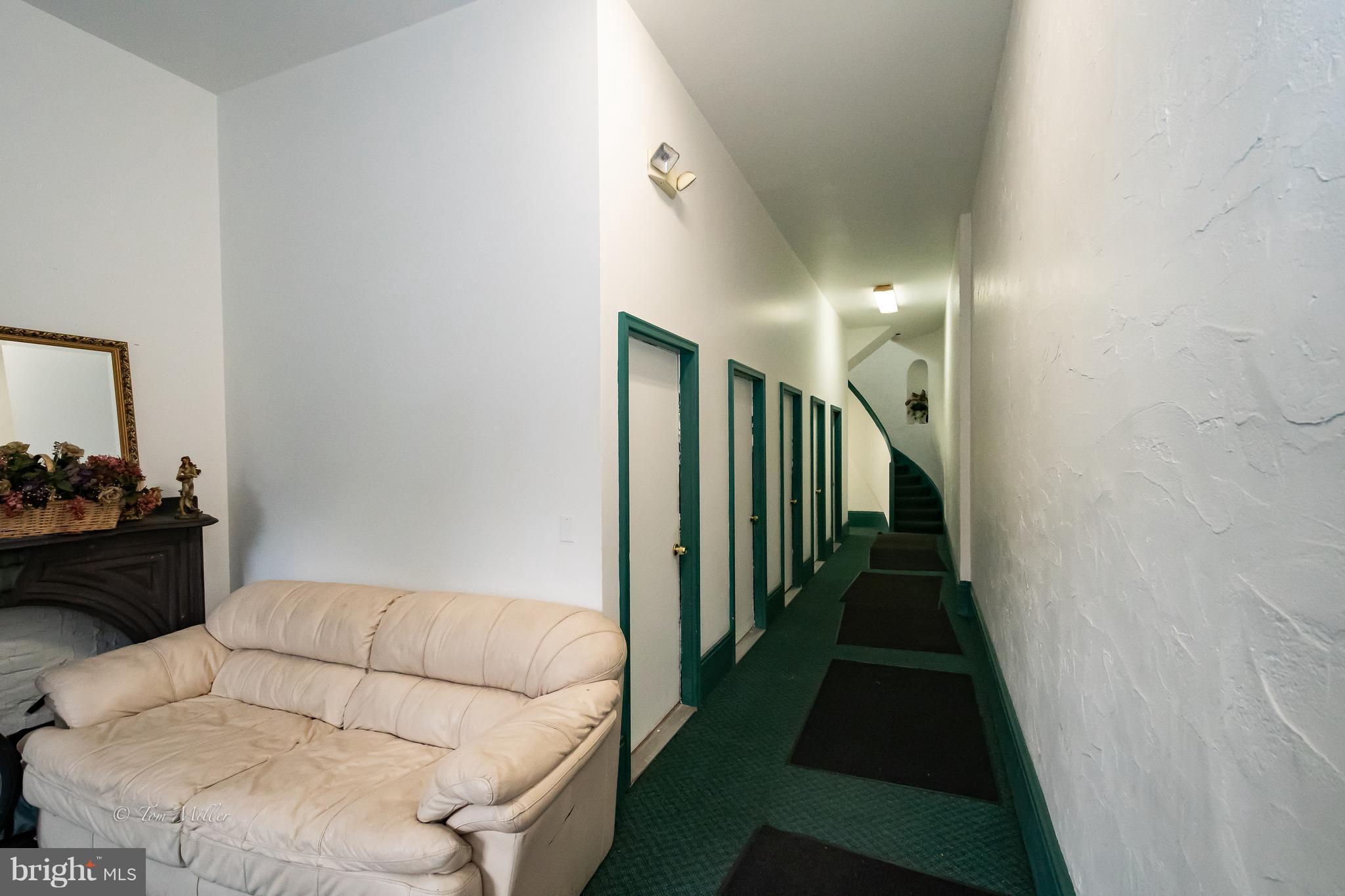 BUTCHER'S HILL - Residential Lease