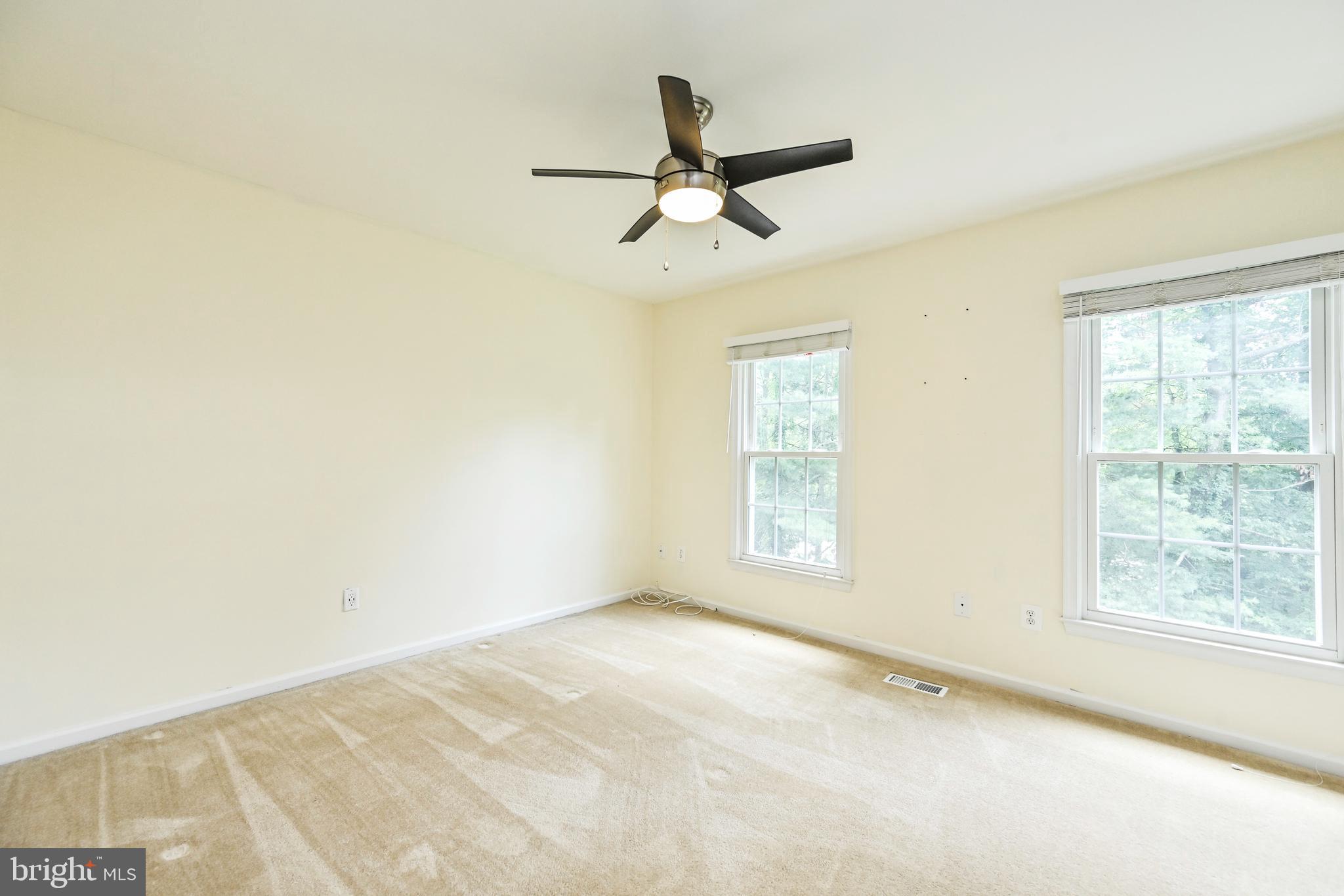 SPRINGFIELD OAKS - Residential Lease