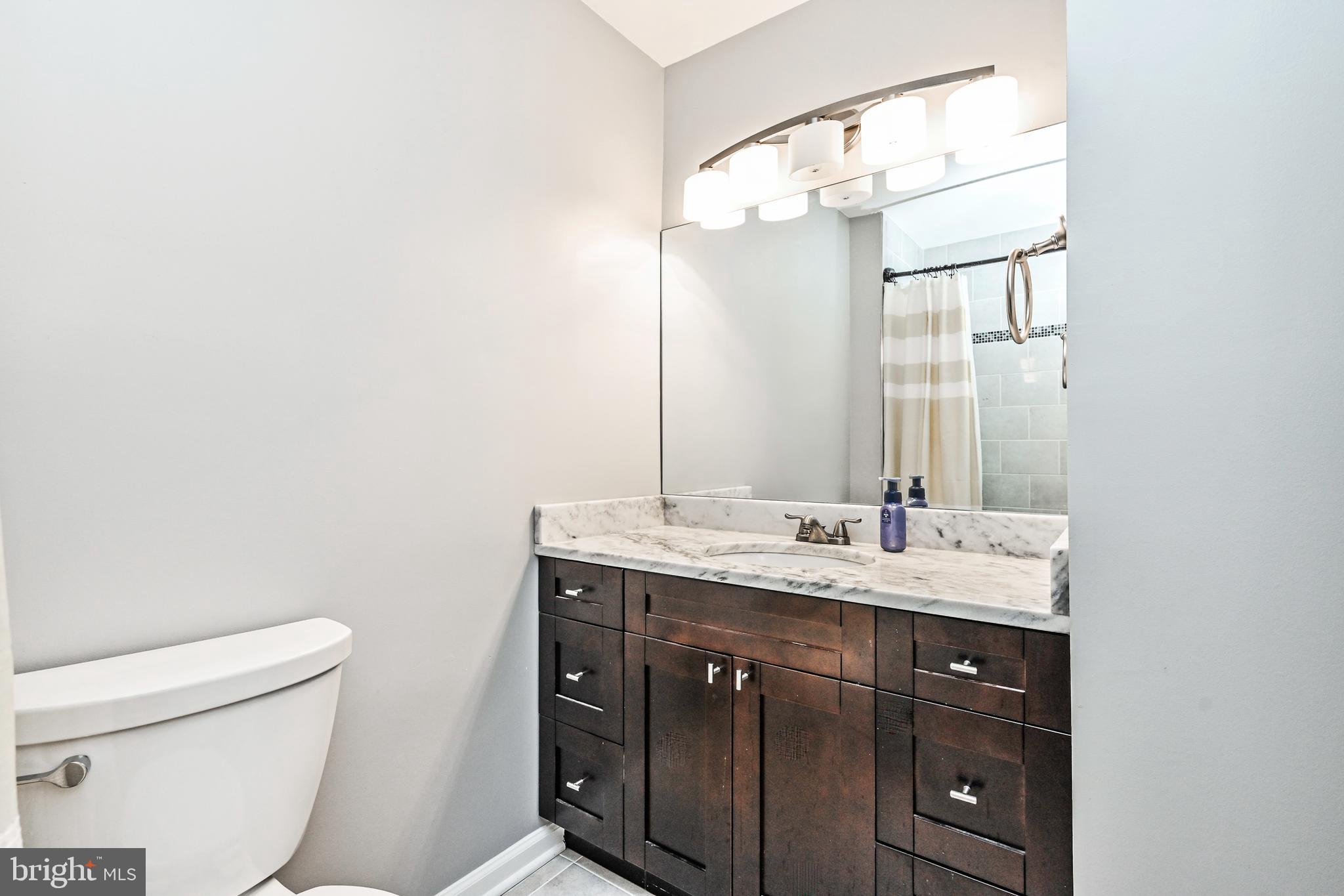 SPRINGFIELD OAKS - Residential Lease