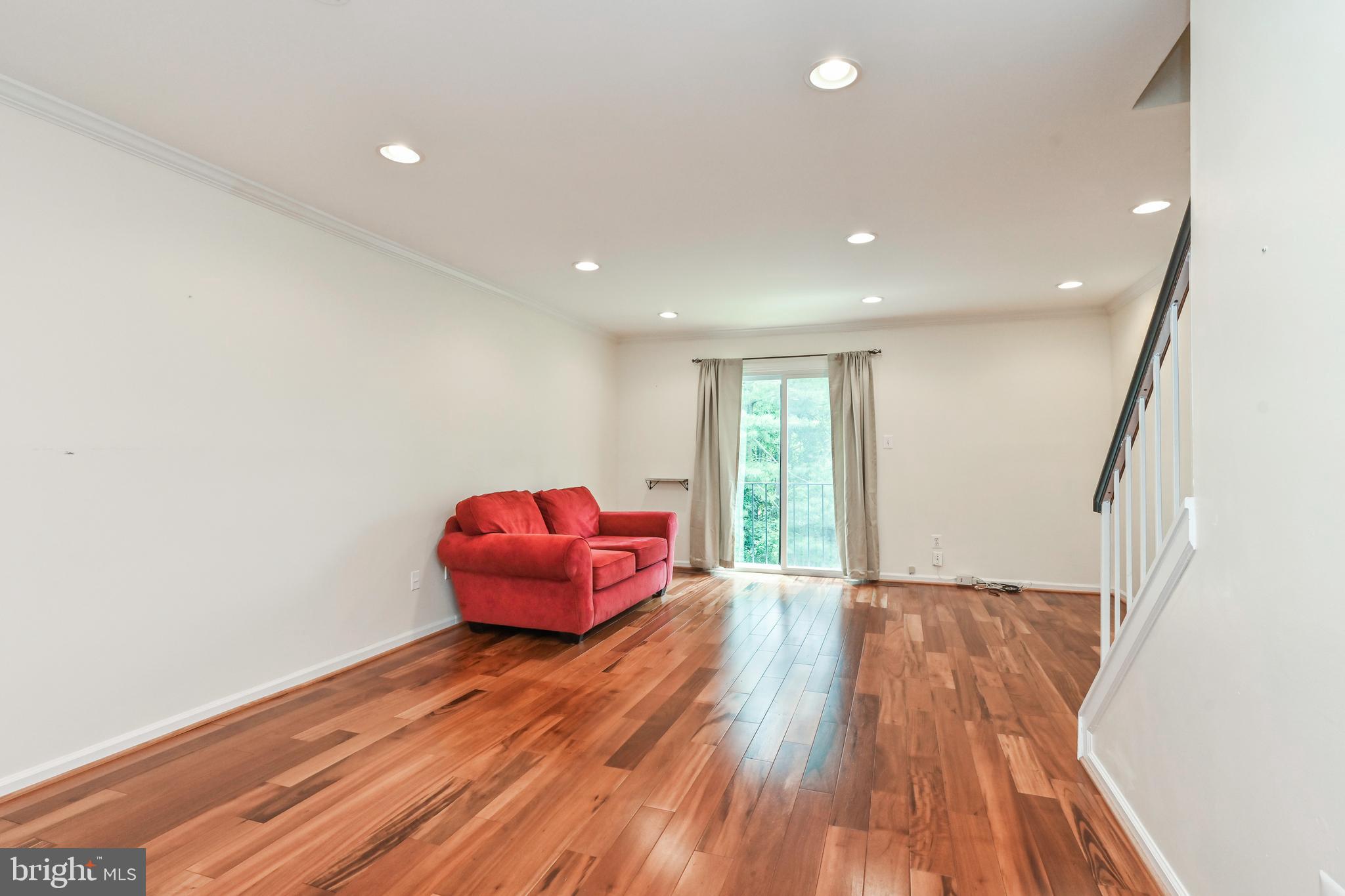 SPRINGFIELD OAKS - Residential Lease