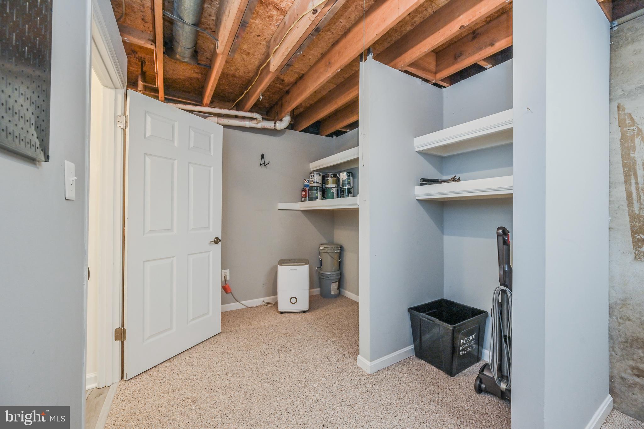 SPRINGFIELD OAKS - Residential Lease