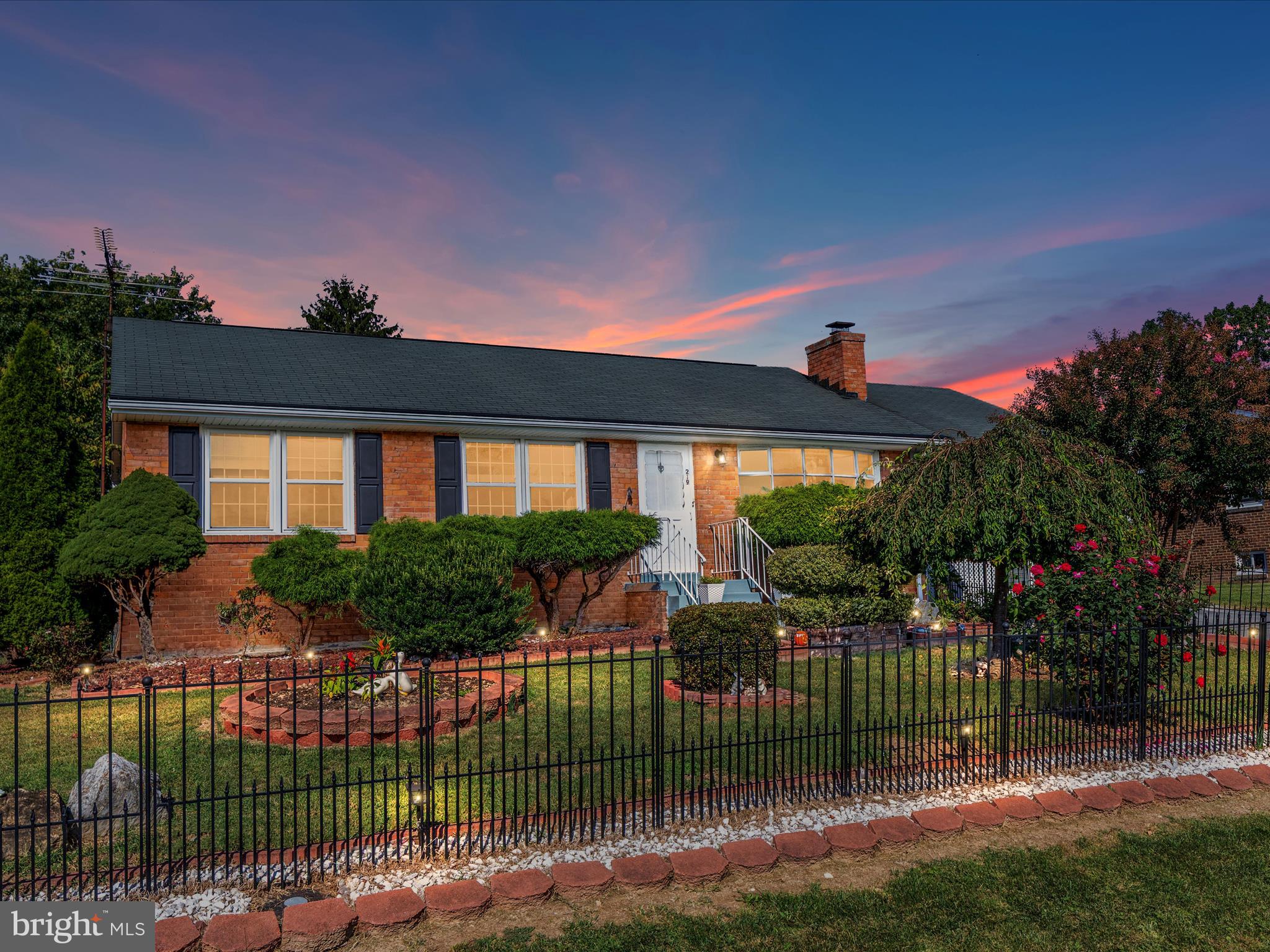 FREDERICK HEIGHTS - Residential