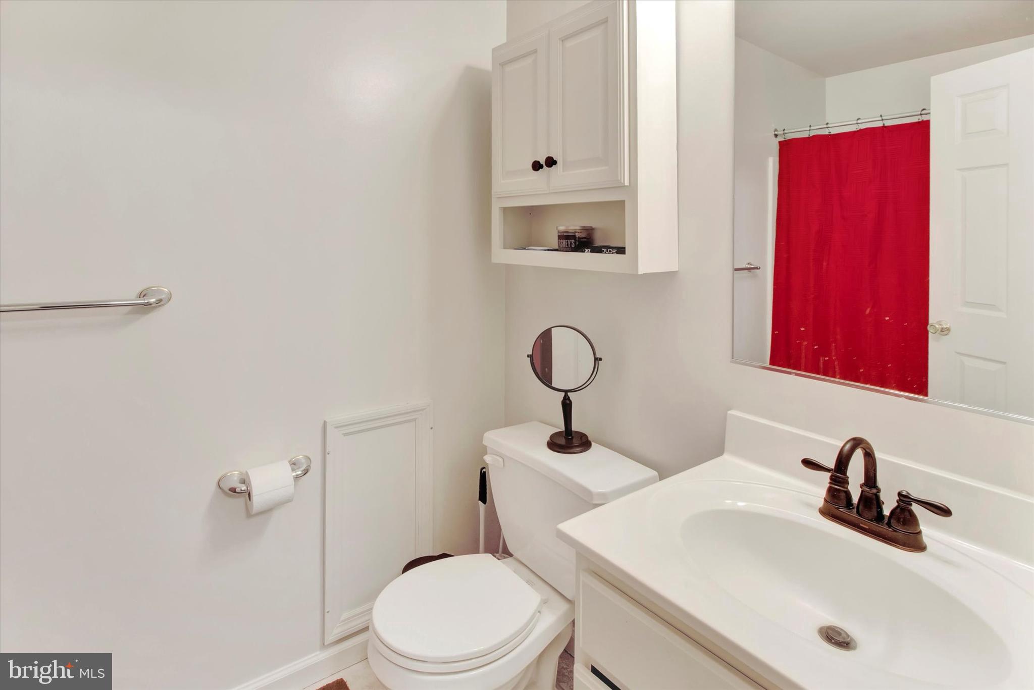 HEATHER KNOLL - Residential