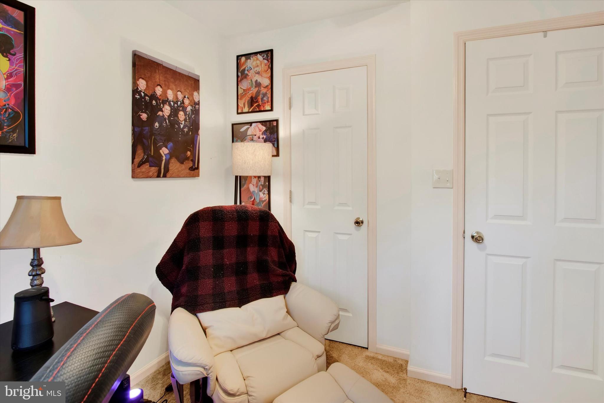 HEATHER KNOLL - Residential