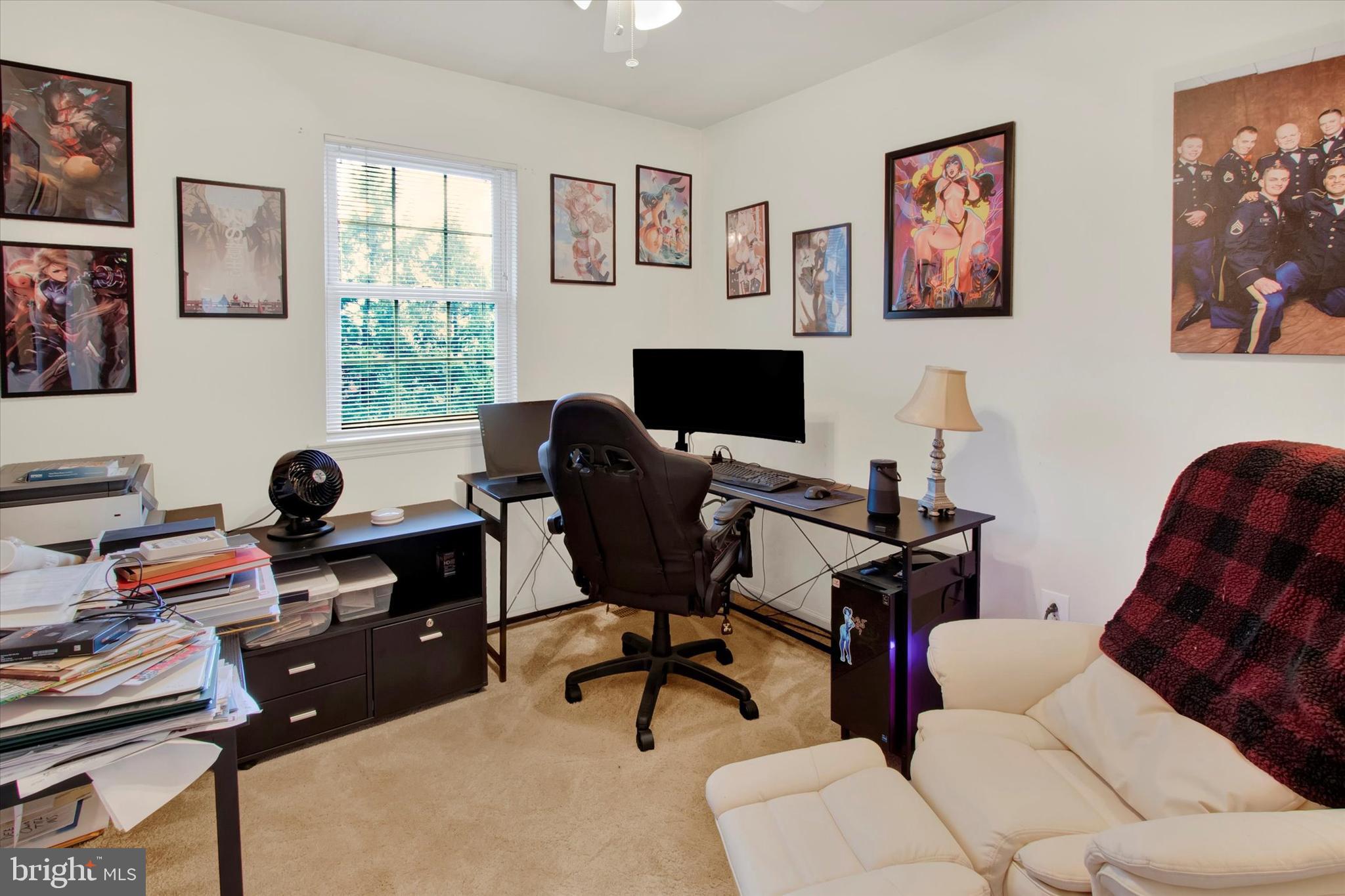 HEATHER KNOLL - Residential