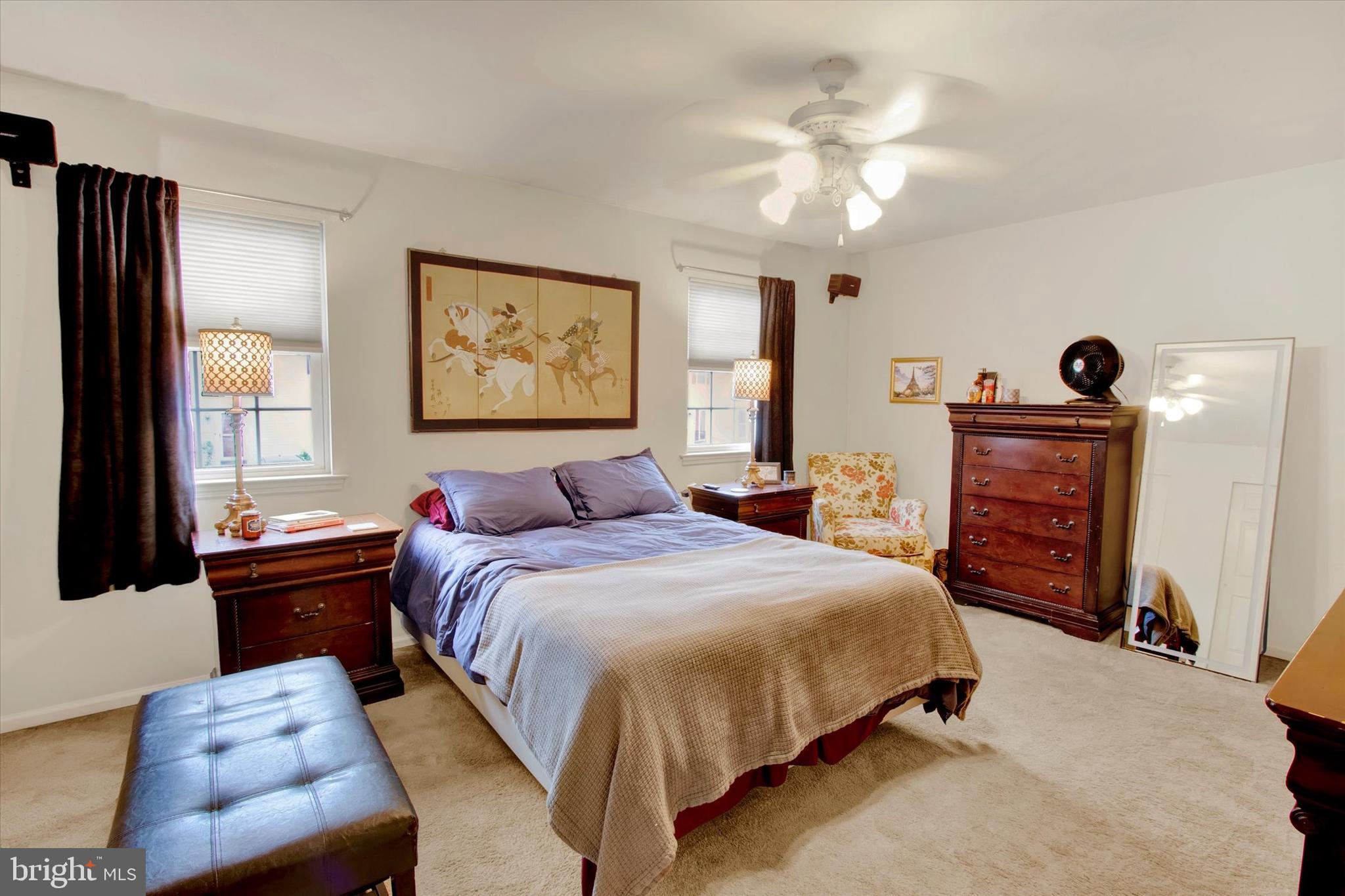 HEATHER KNOLL - Residential