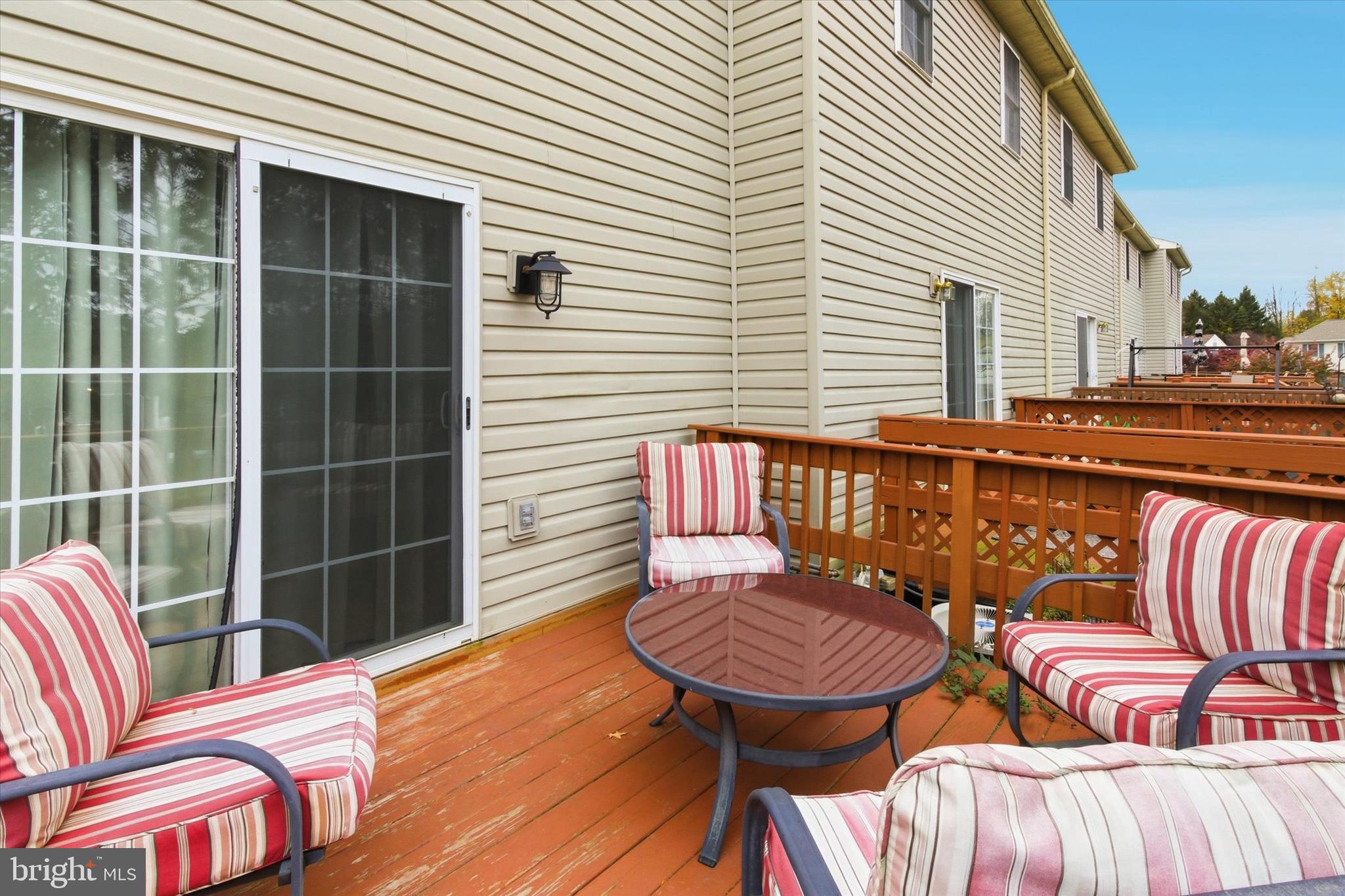 HEATHER KNOLL - Residential