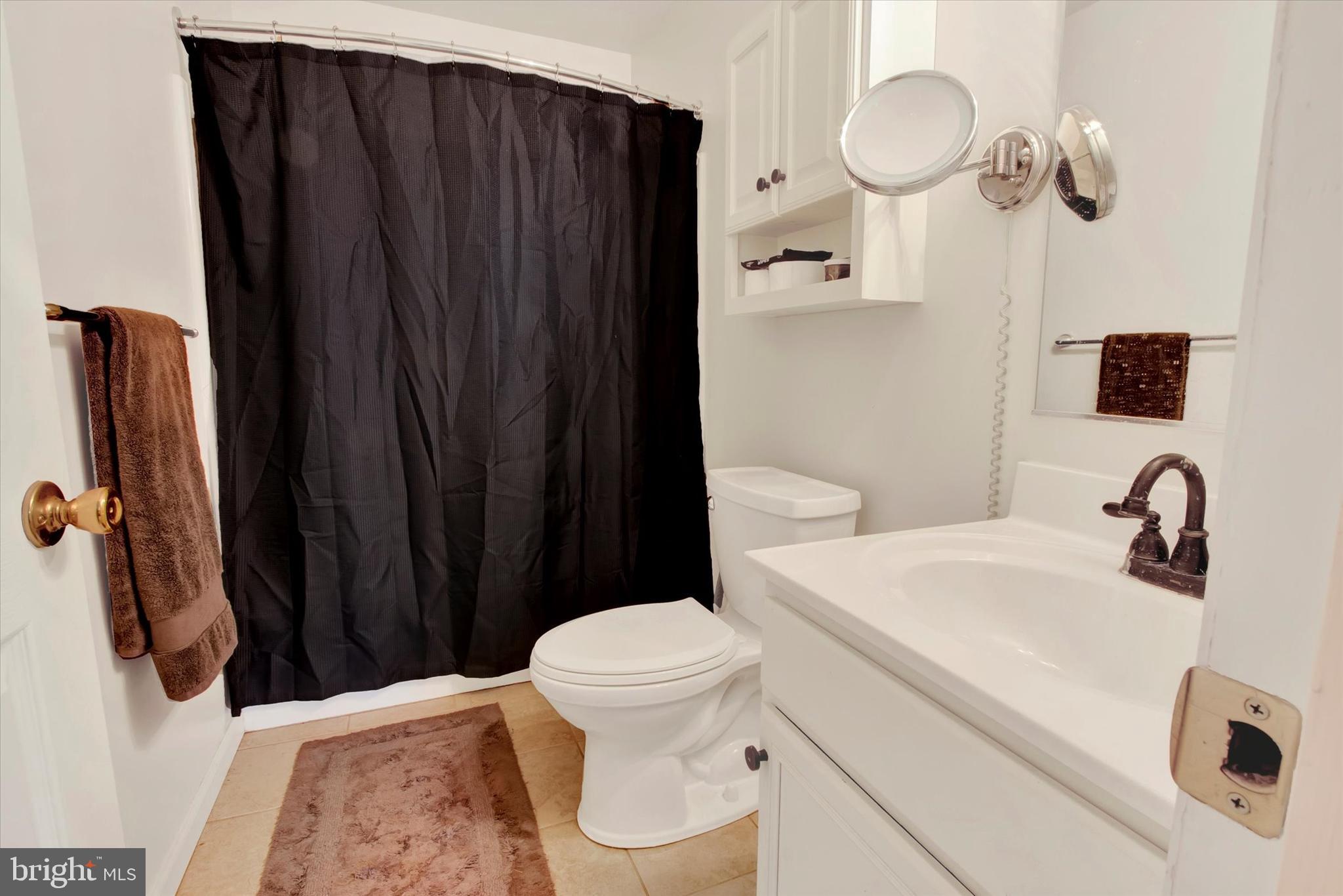 HEATHER KNOLL - Residential