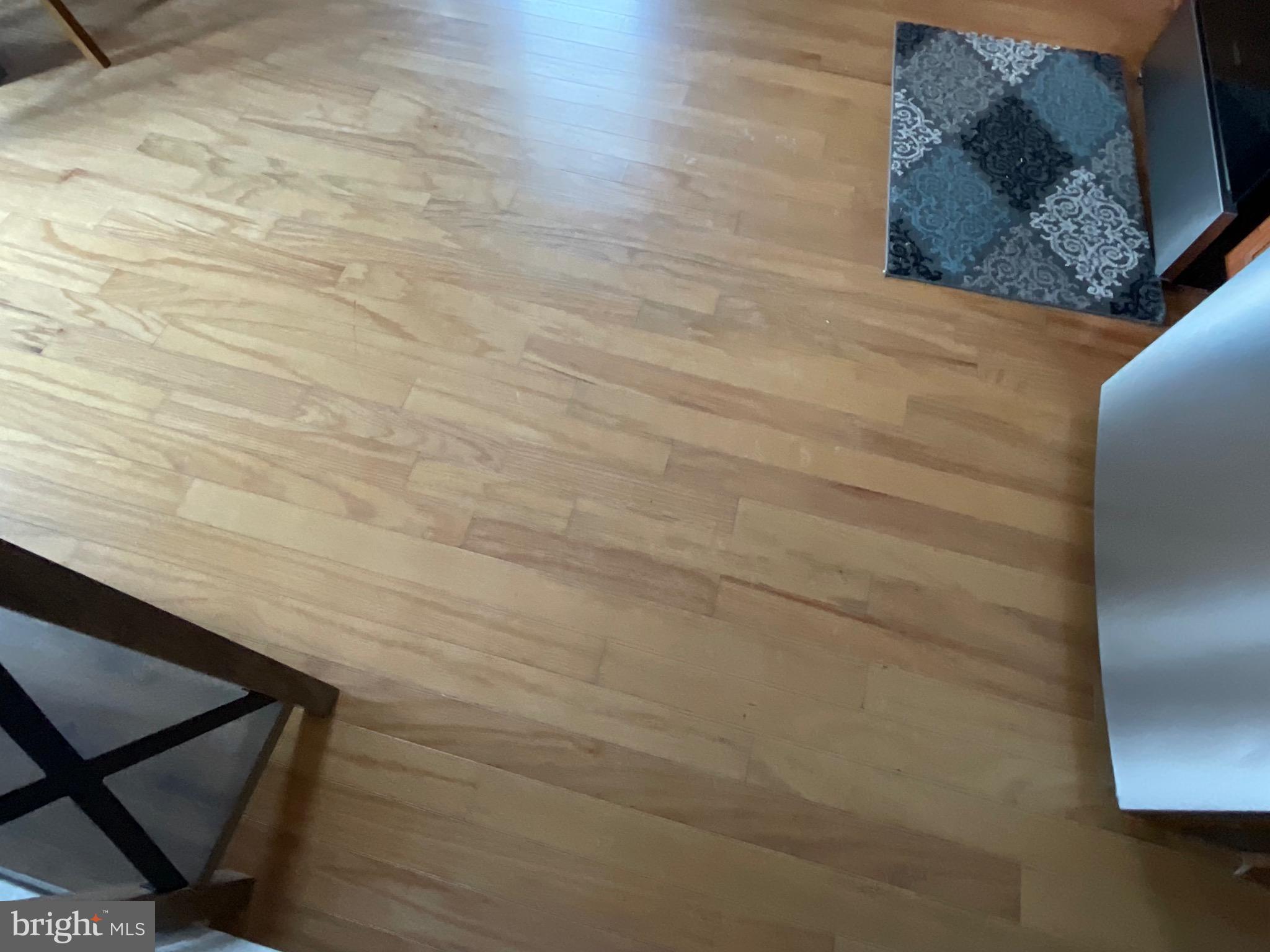 ARROWHEAD  LAKES - Residential